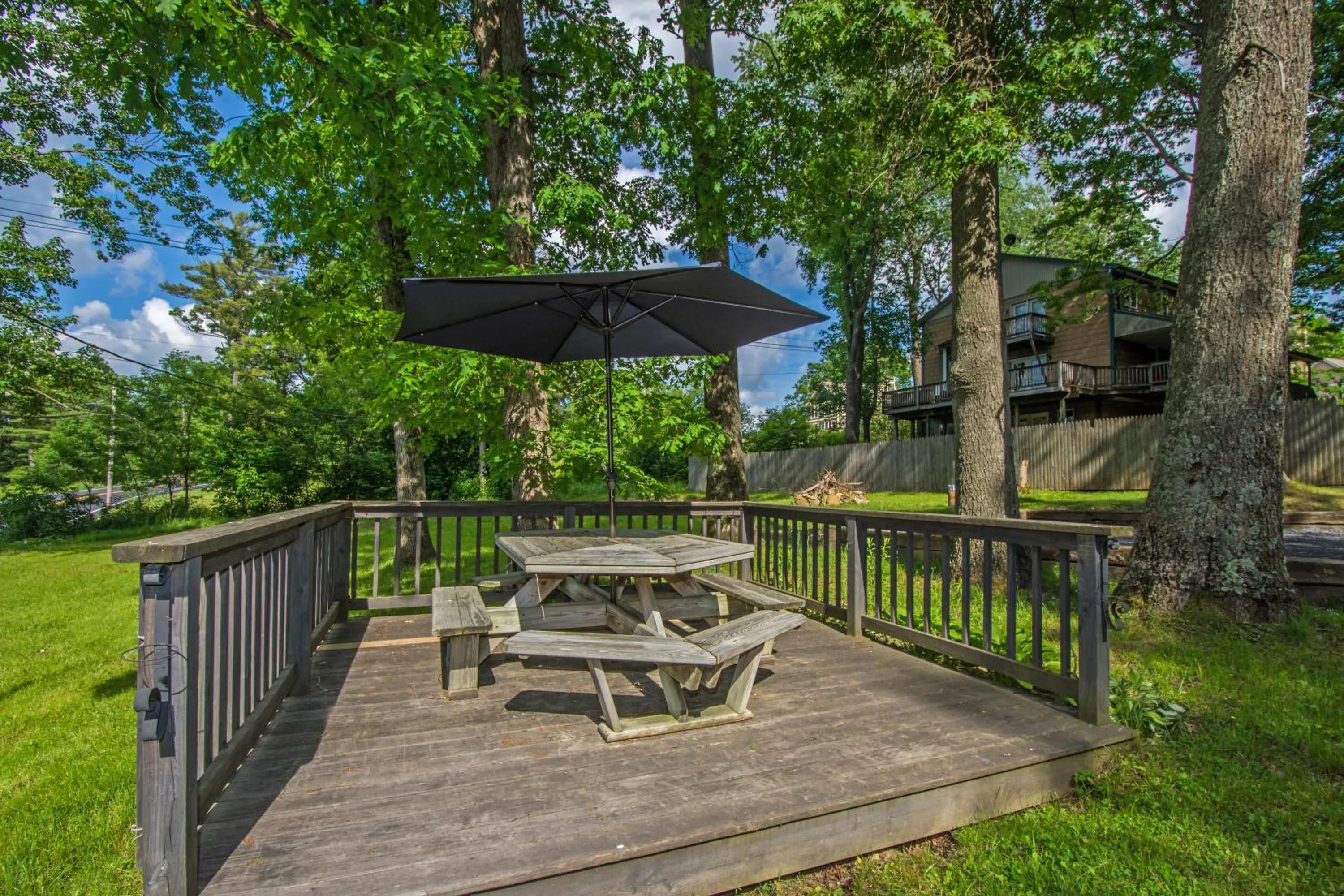 Property building in Kare Bear Cabin