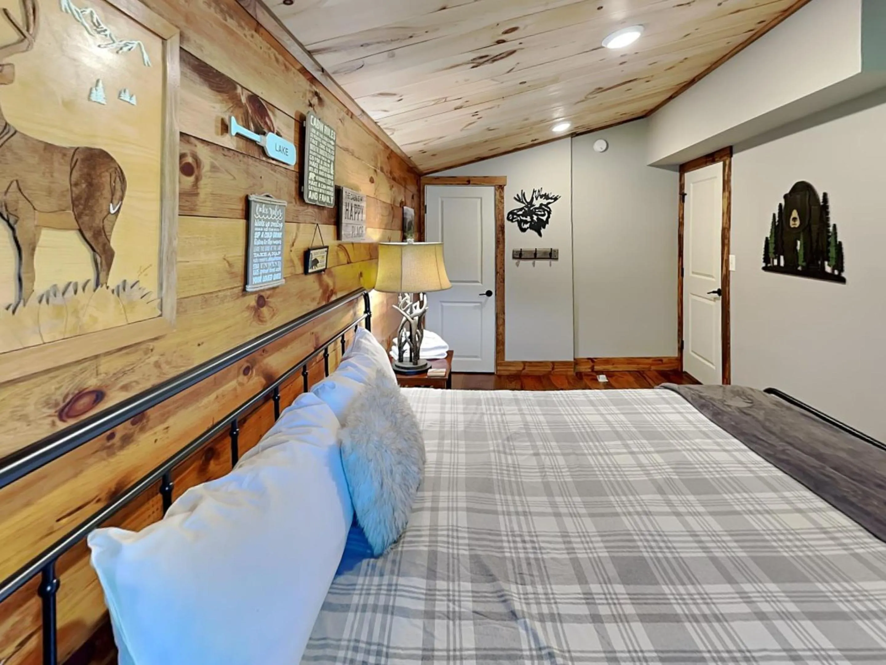 Bed in Kare Bear Cabin