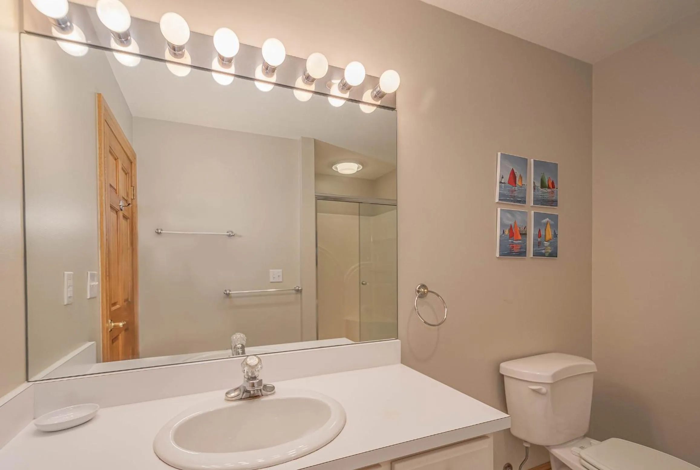 Property building in Johnny Appleseed