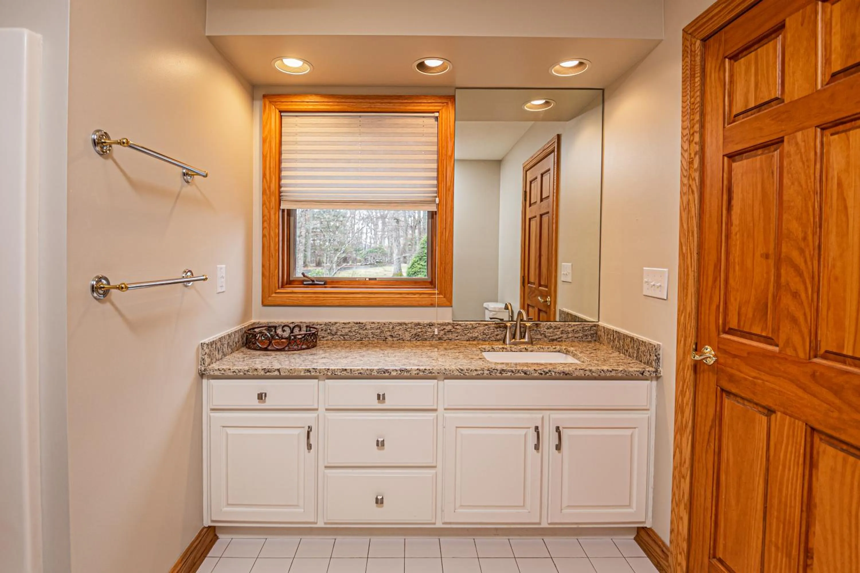 Property building in Johnny Appleseed