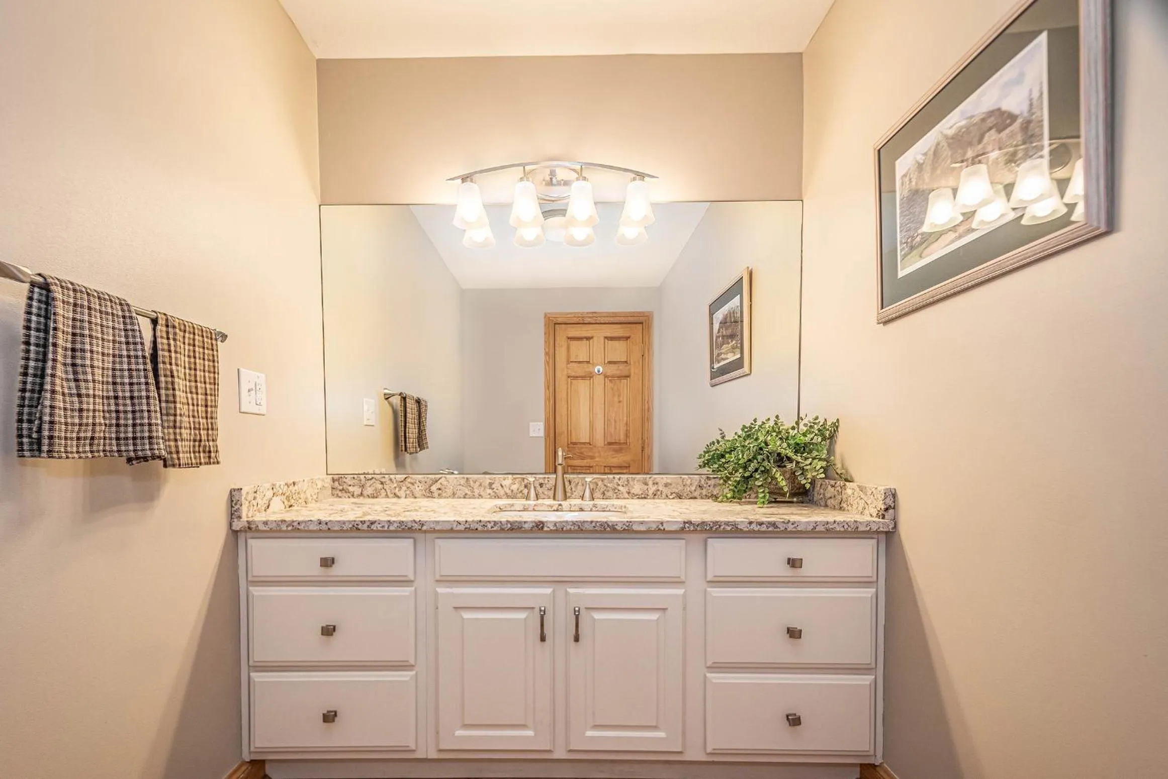 Property building in Johnny Appleseed