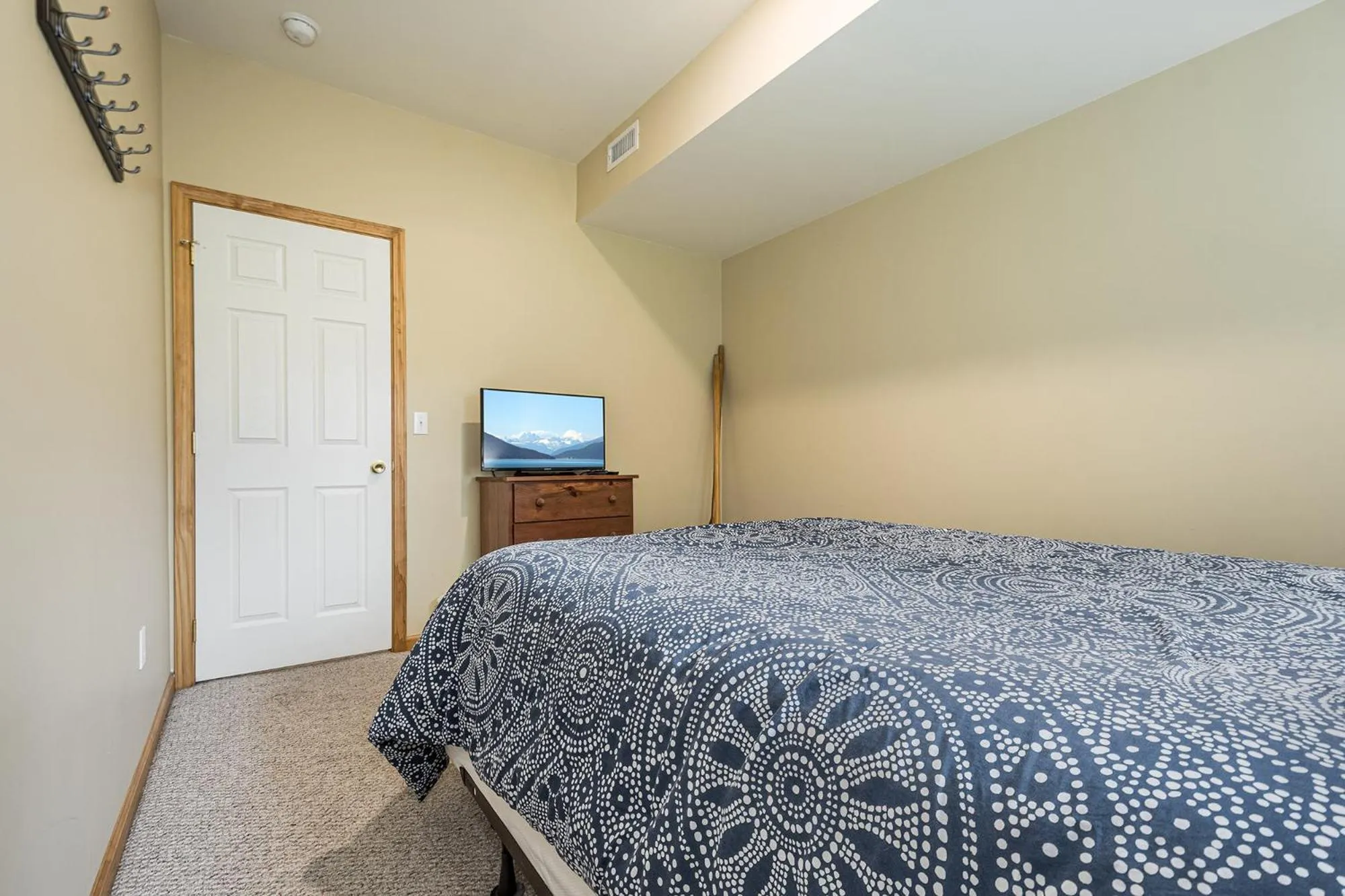 Property building, Bed in Duck Cove at Wisp