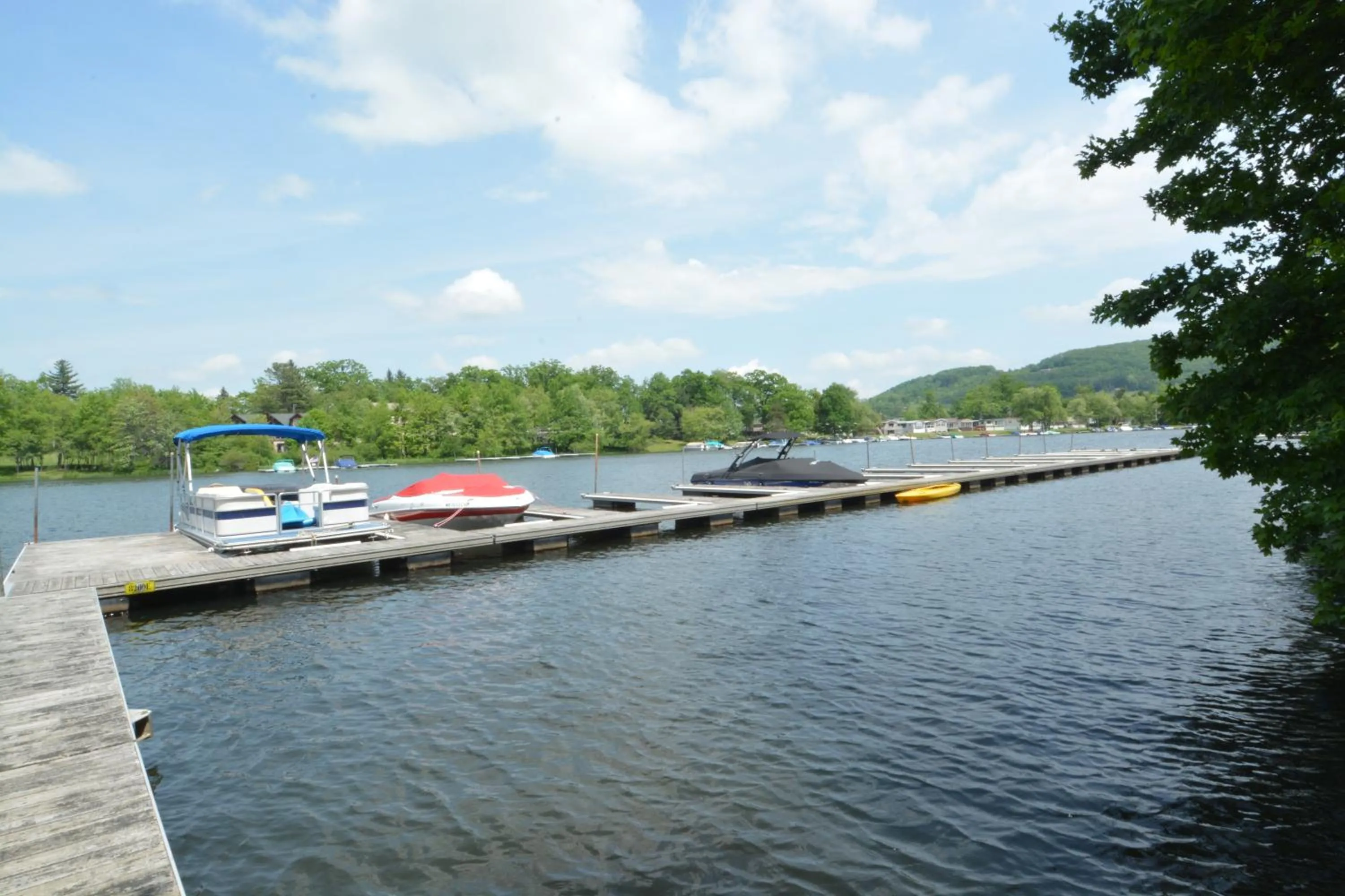 Property building in Duck Cove at Wisp