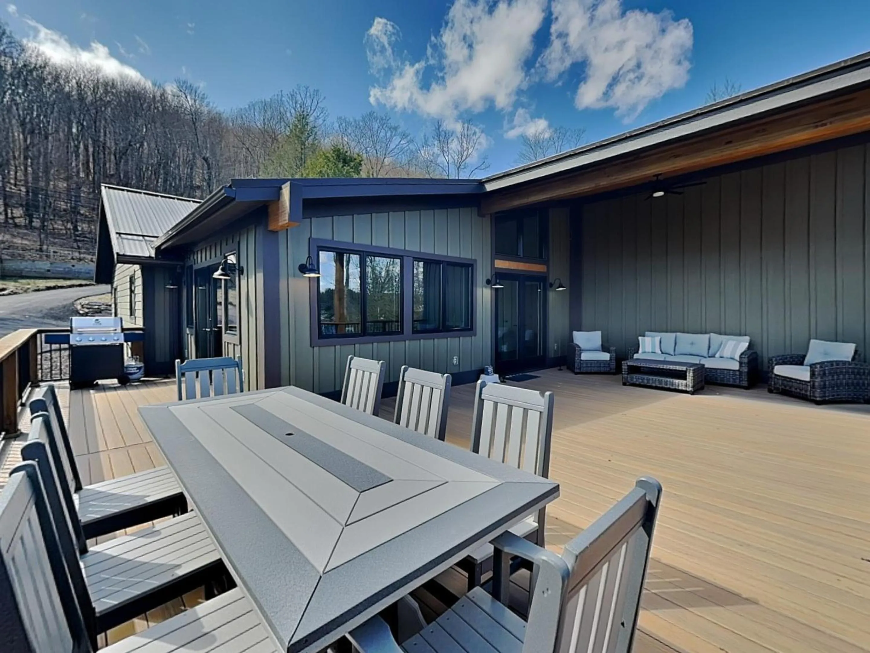 Property building in Lake Love