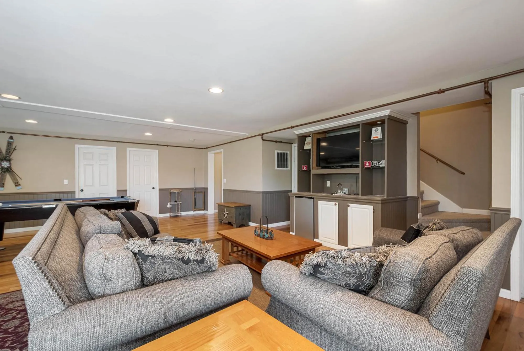 Property building in Castle in the Sky