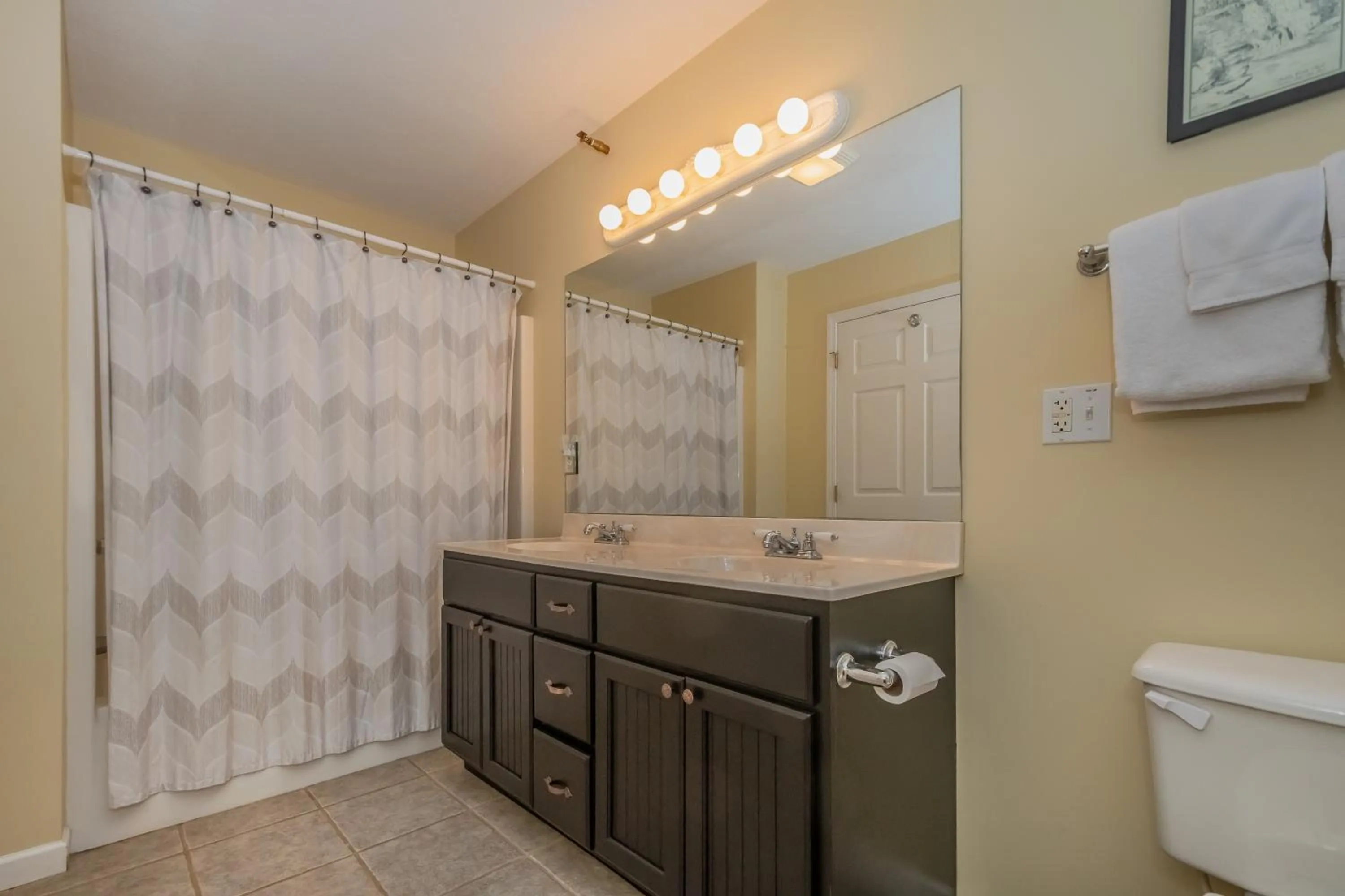 Property building in Castle in the Sky