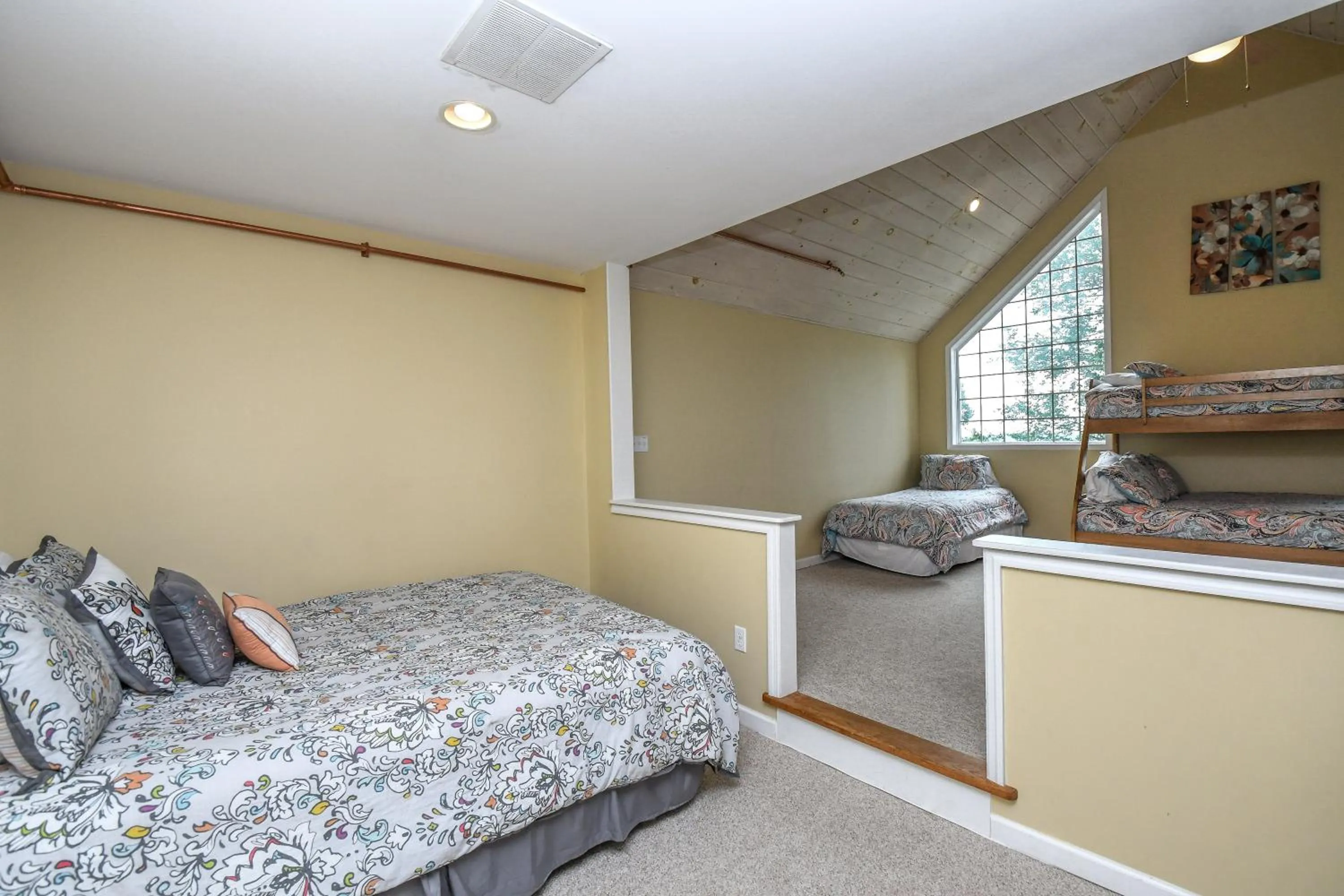 Property building, Bed in Castle in the Sky