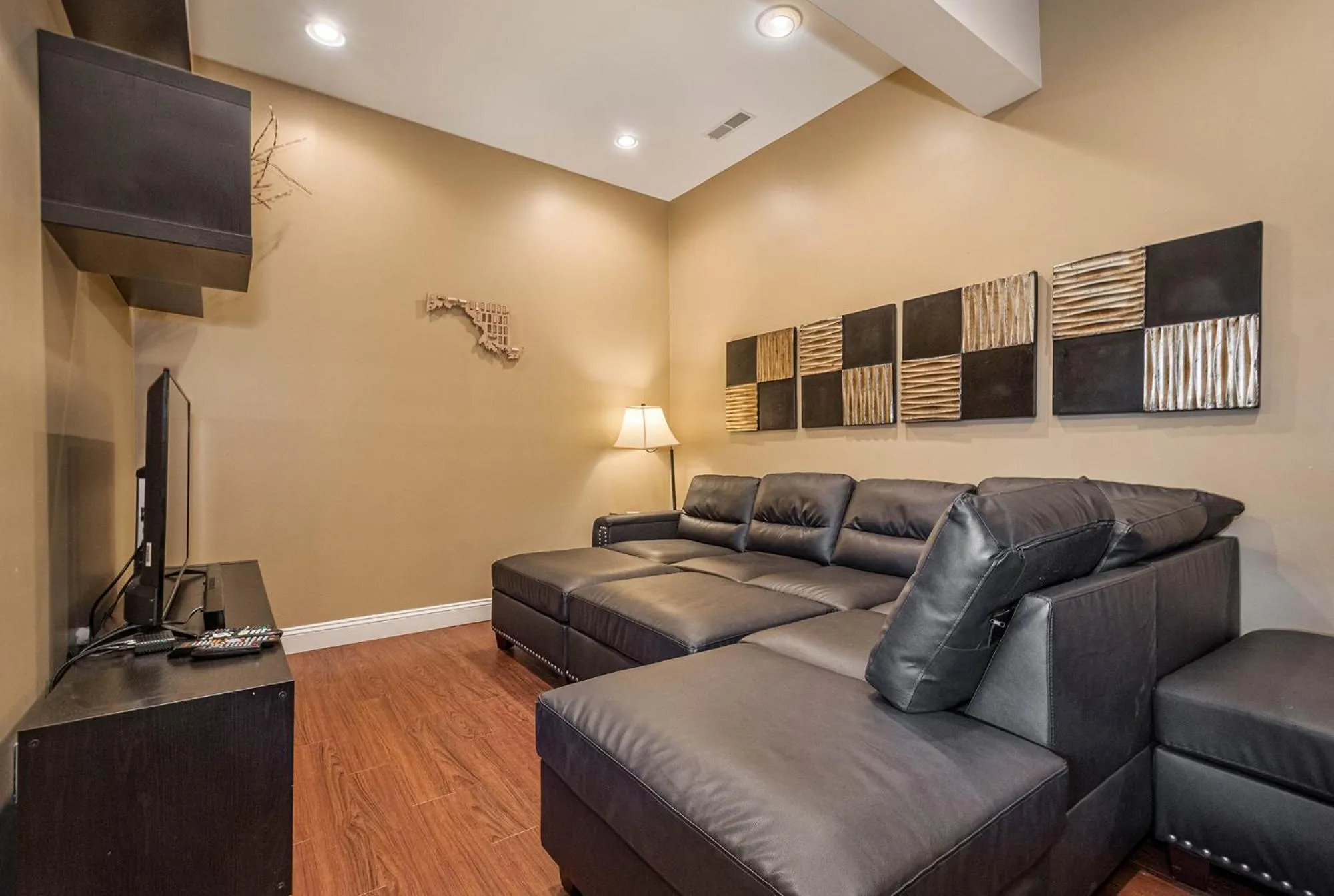 Property building in Loft of Luxury