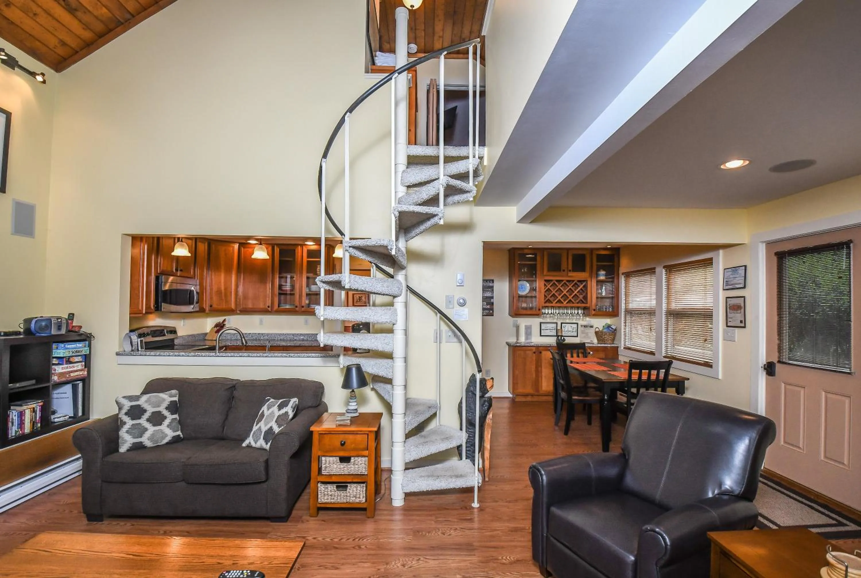 Property building in Hartwood Village 13