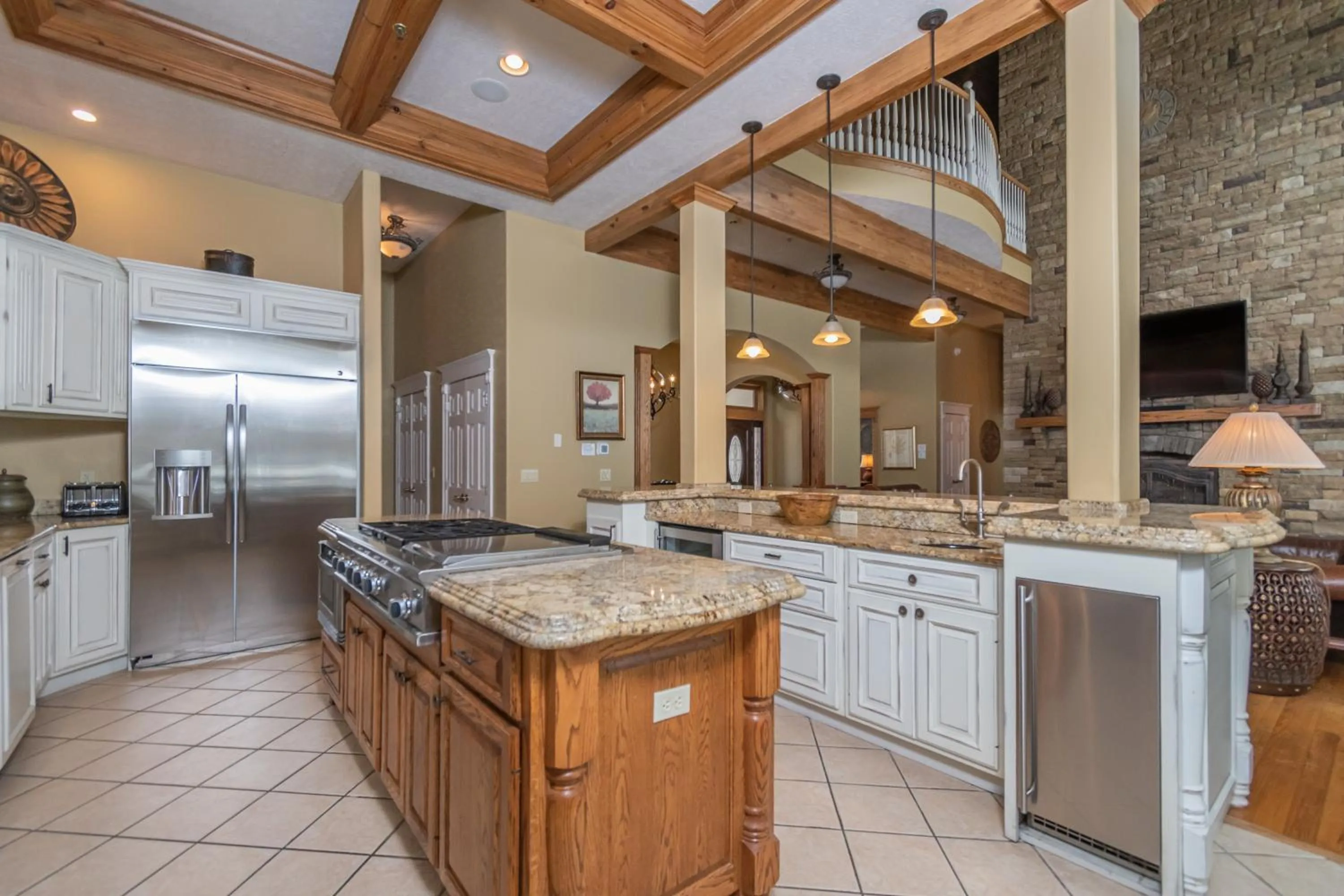 Property building in Champagne Taste