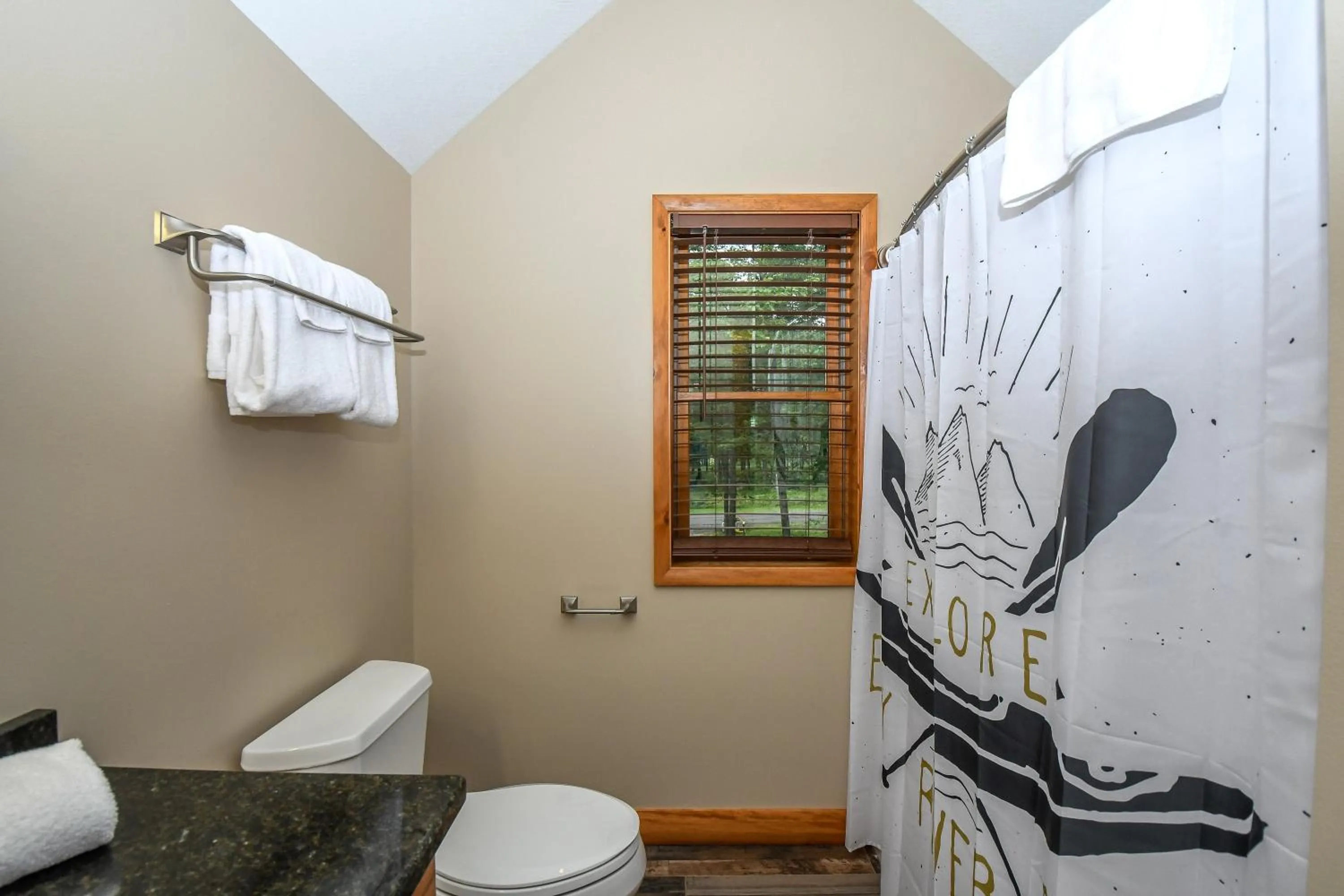 Property building in Eagle on 7