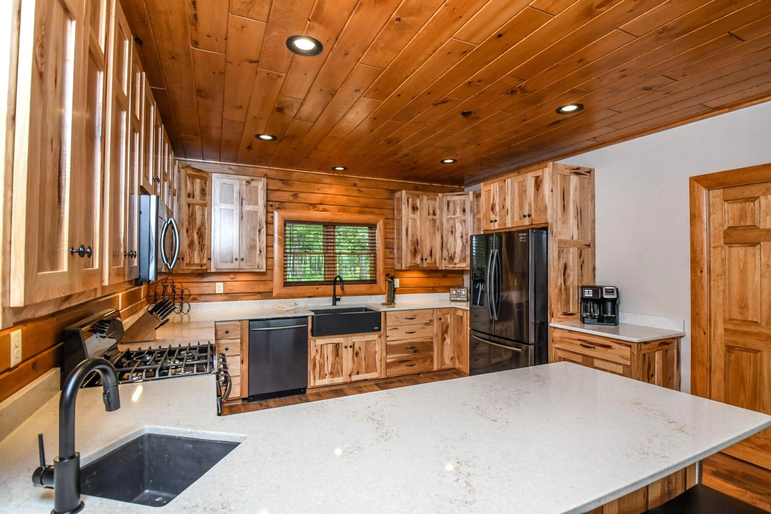 Property building in Eagle on 7