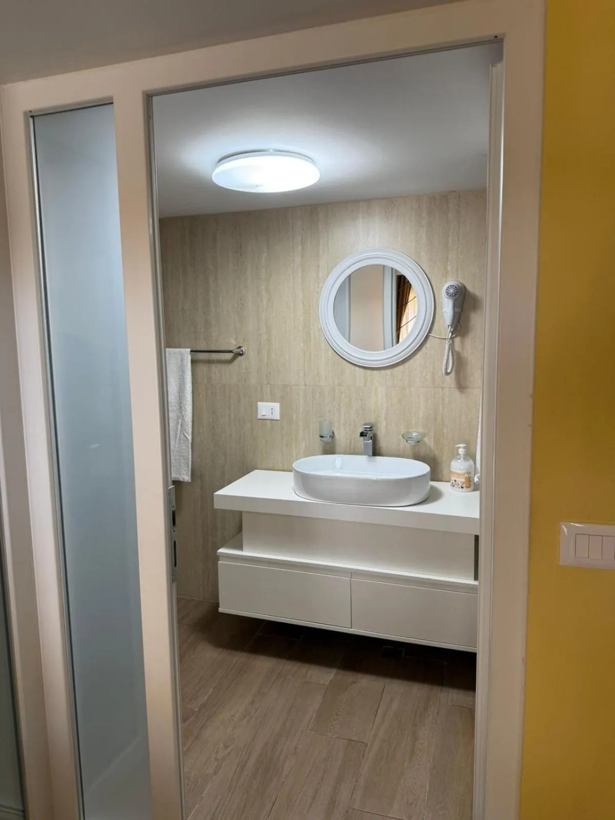 Auto Tana Guest House