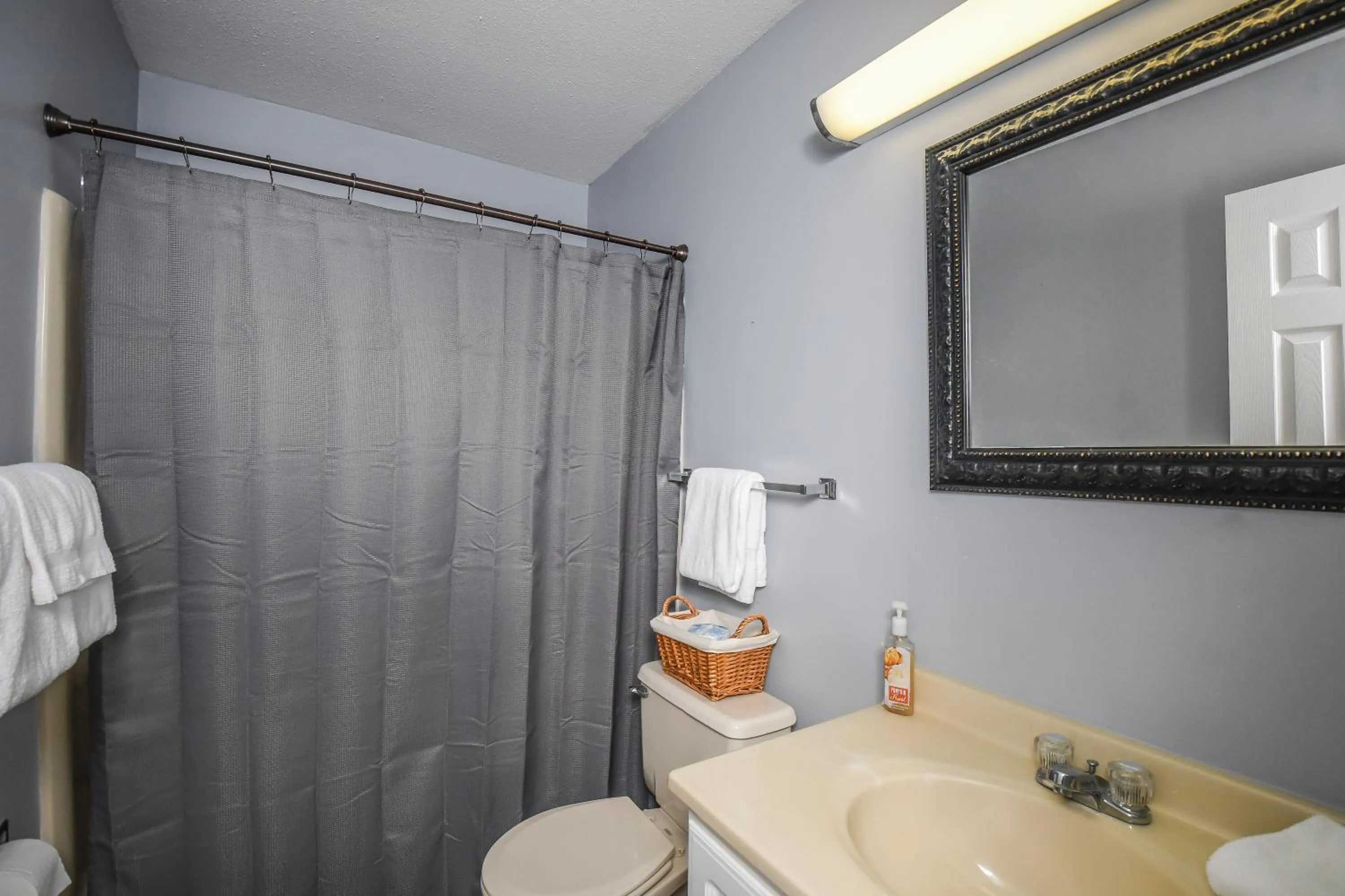 Property building in Villages of Wisp 08 Winding Way