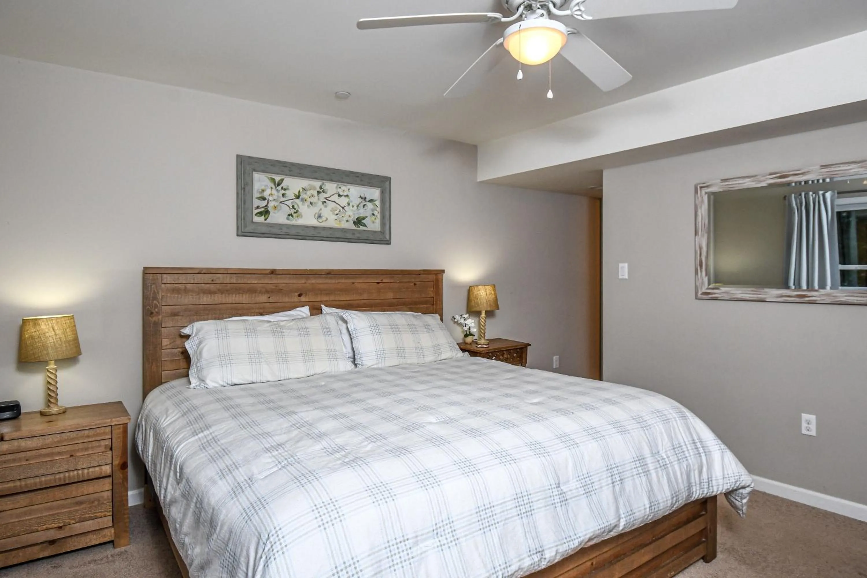 Property building, Bed in Putter Place