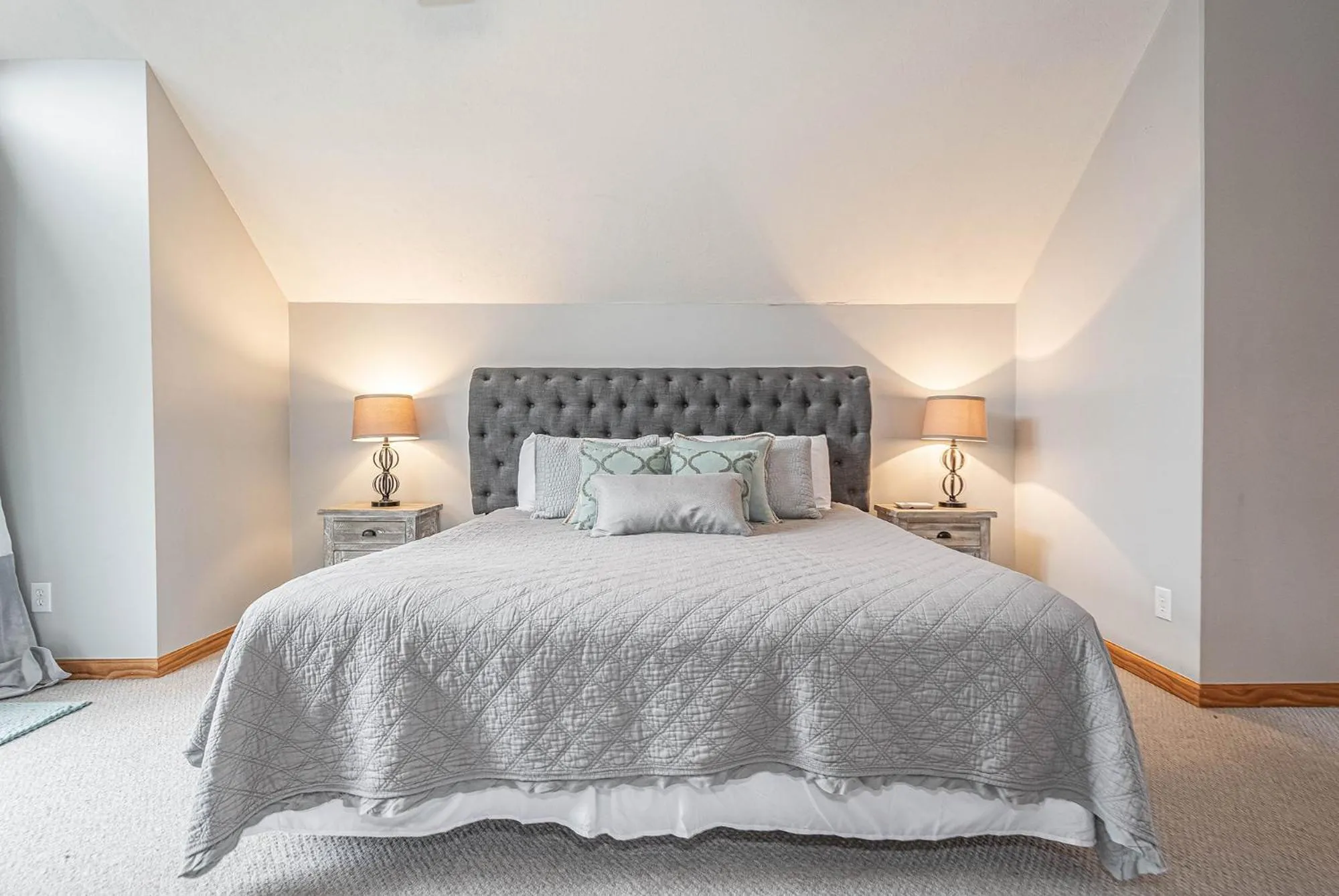 Property building, Bed in The Quarterdeck