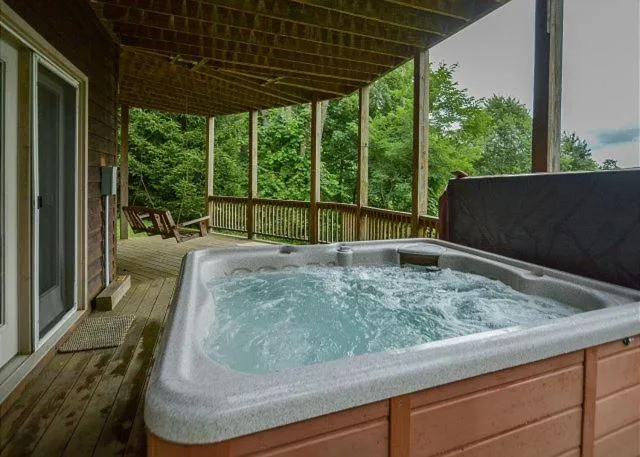 Property building in The Quarterdeck