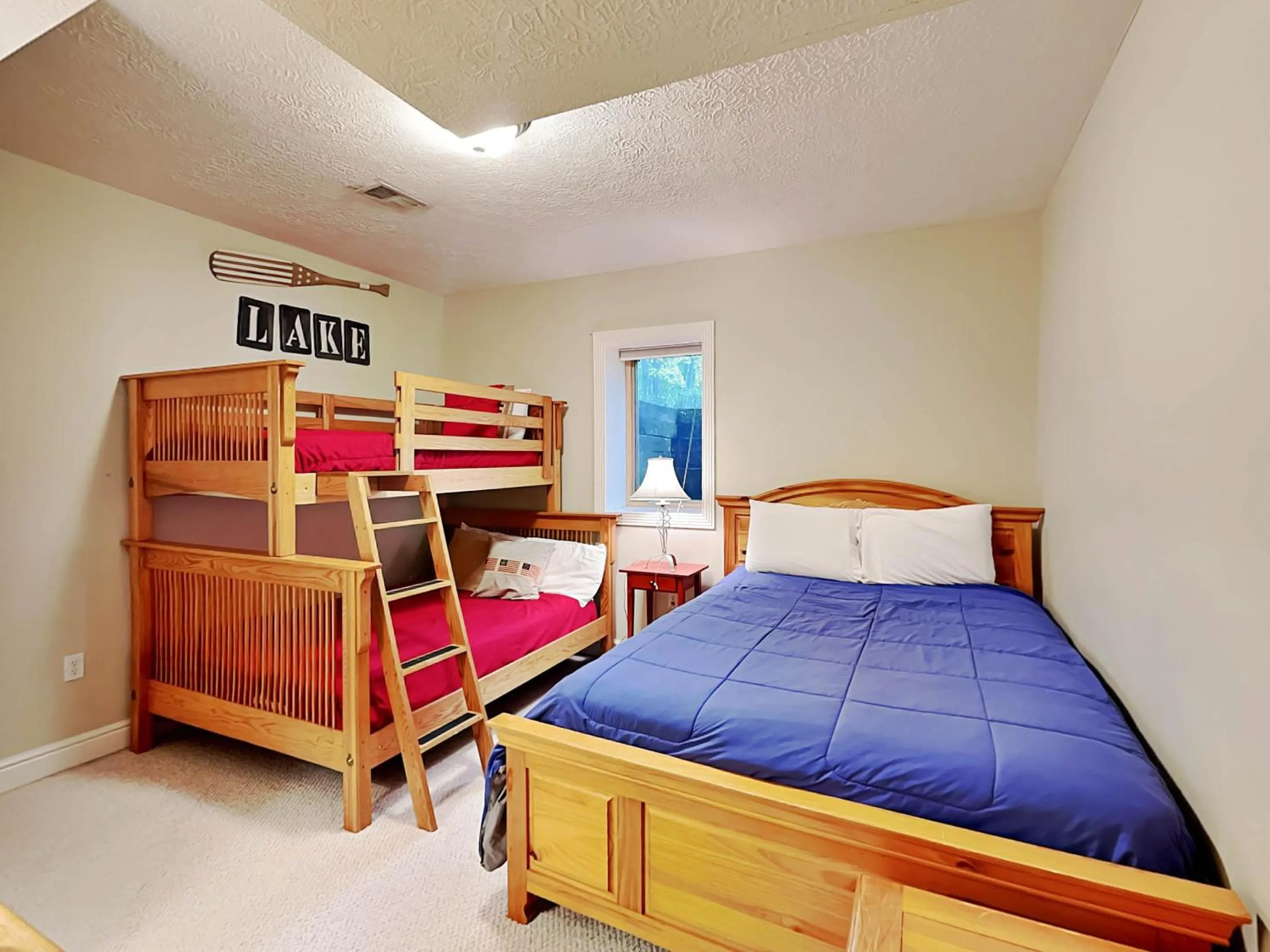 Bed in Heavenly Grove