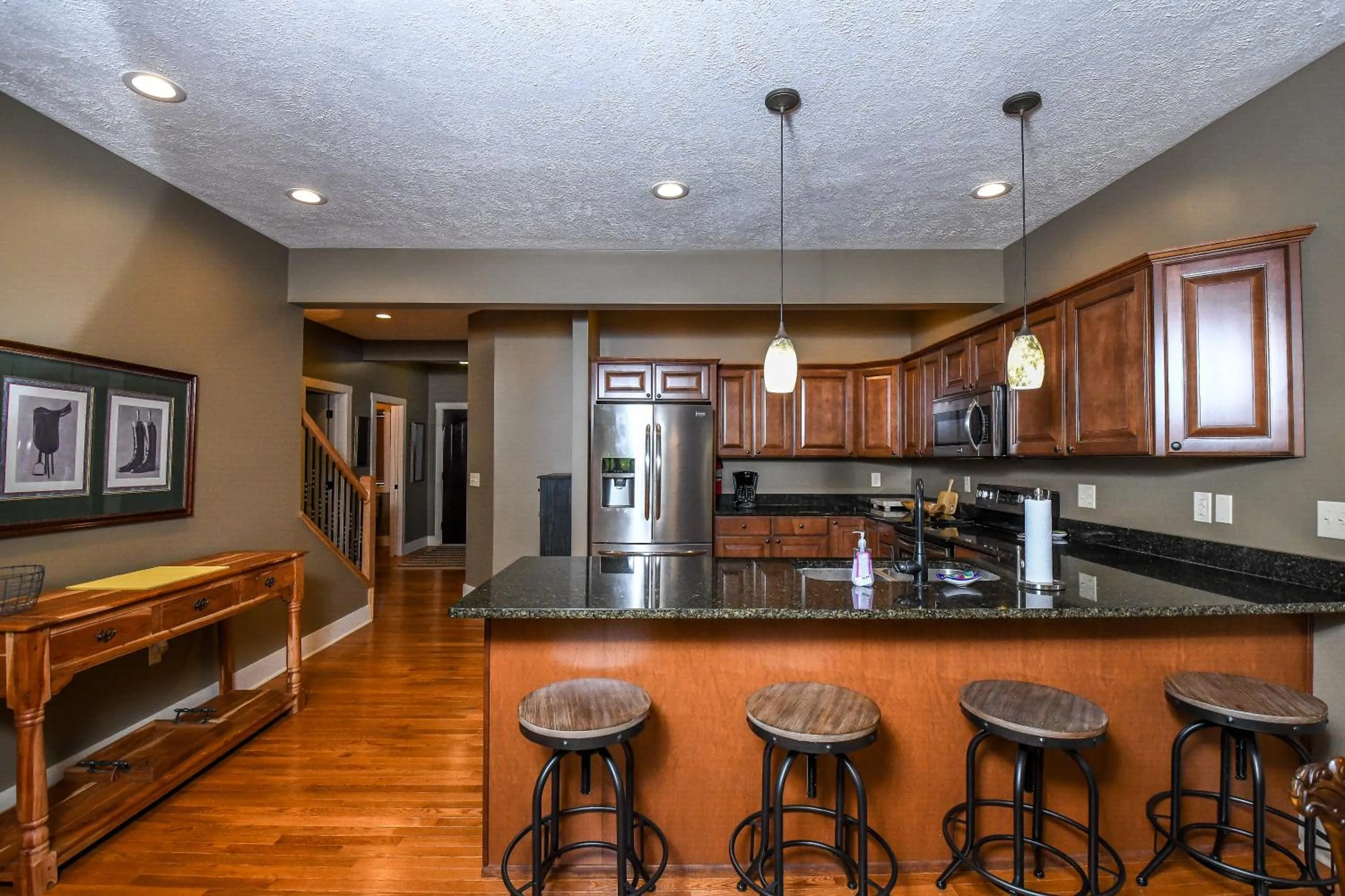 Property building in Valhalla on Mystic Creek