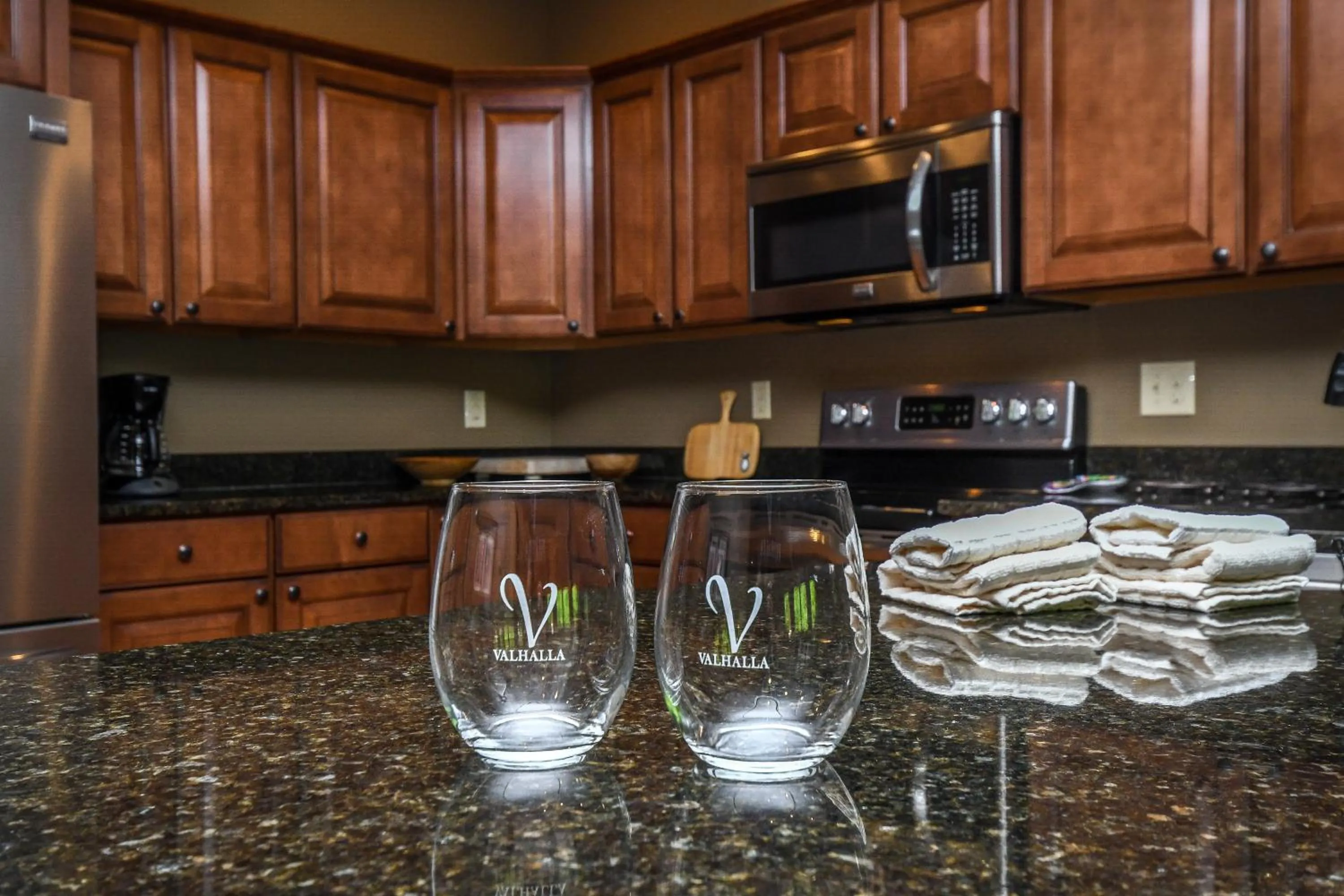 Property building in Valhalla on Mystic Creek