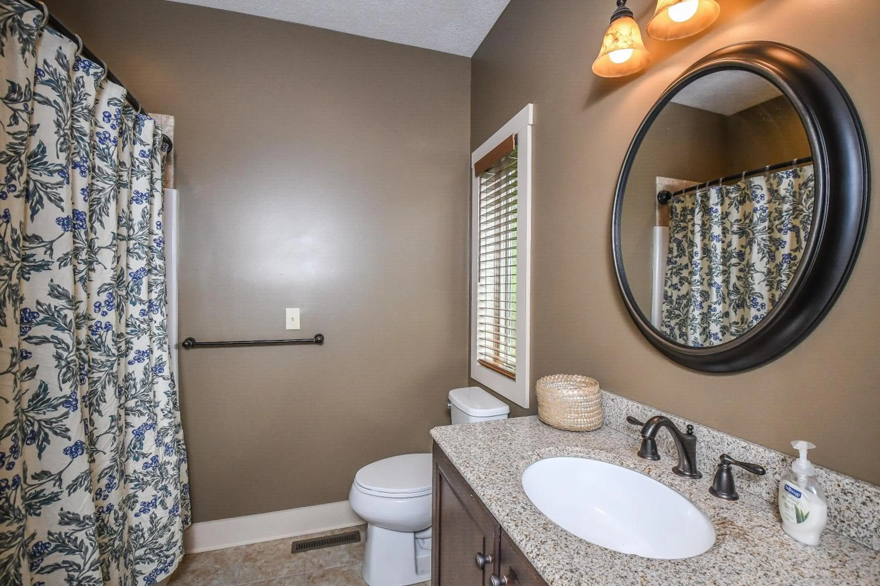 Property building in Valhalla on Mystic Creek