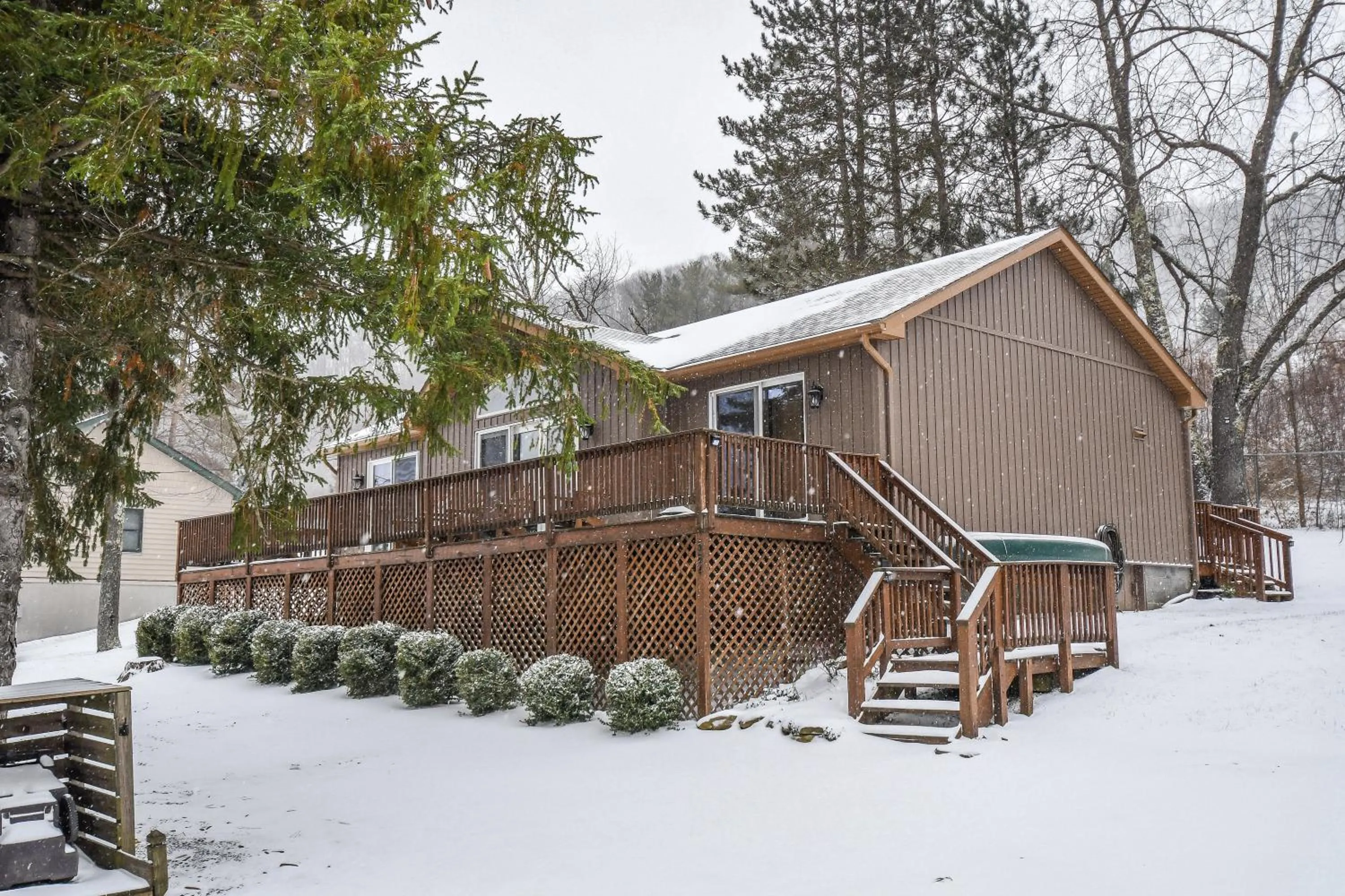 Property building in Happy Landing