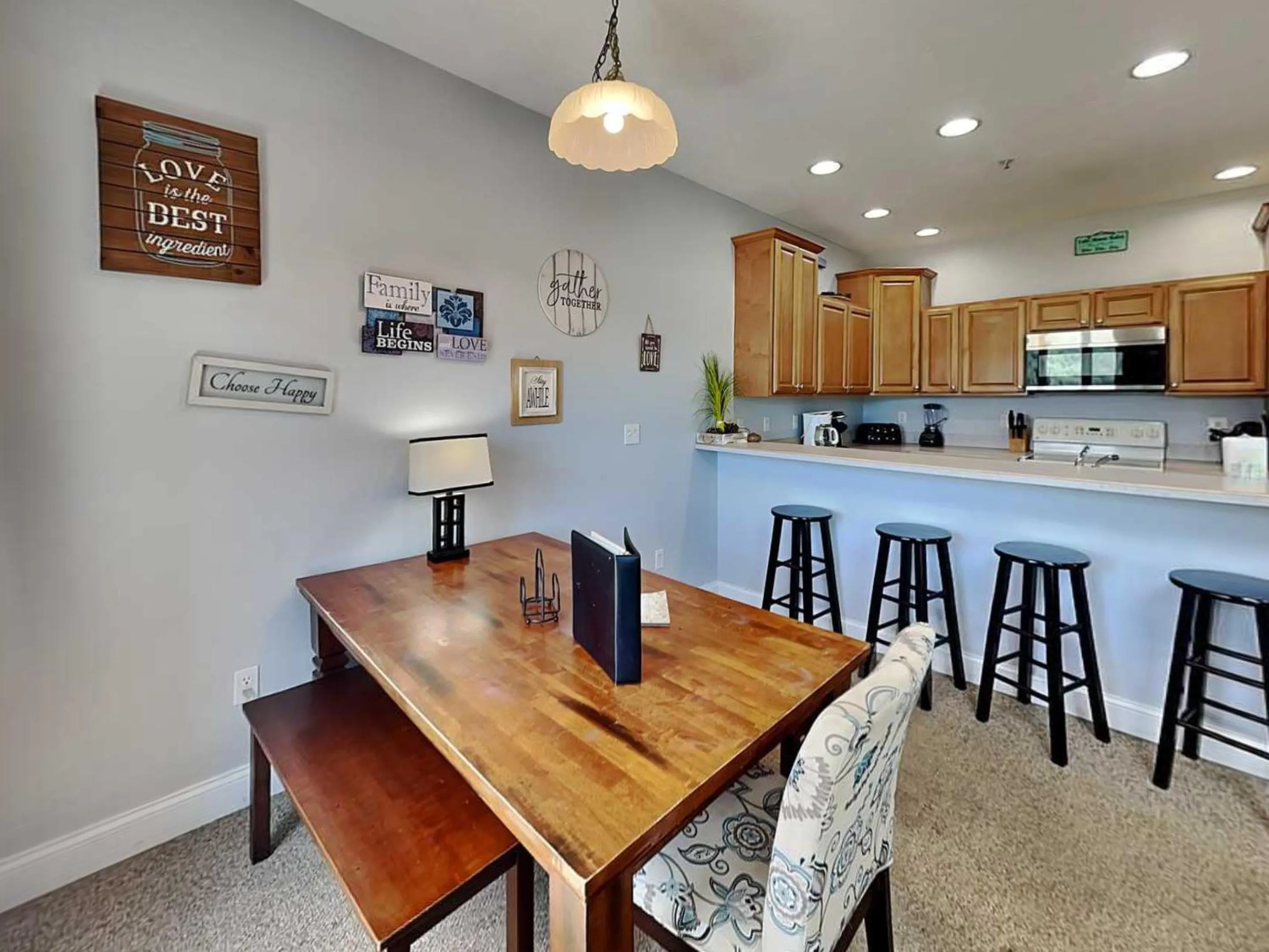 Its 5 OClock Somewhere