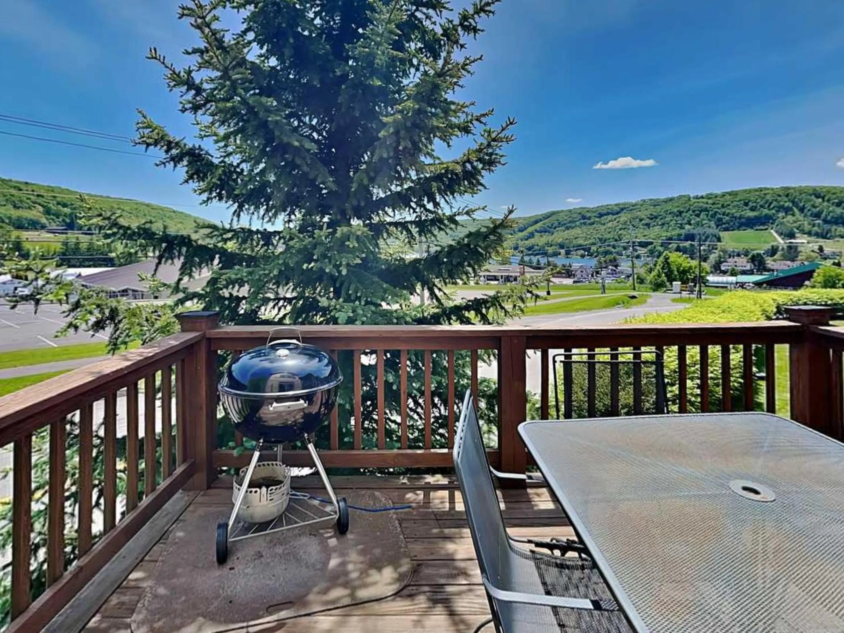 Its 5 OClock Somewhere