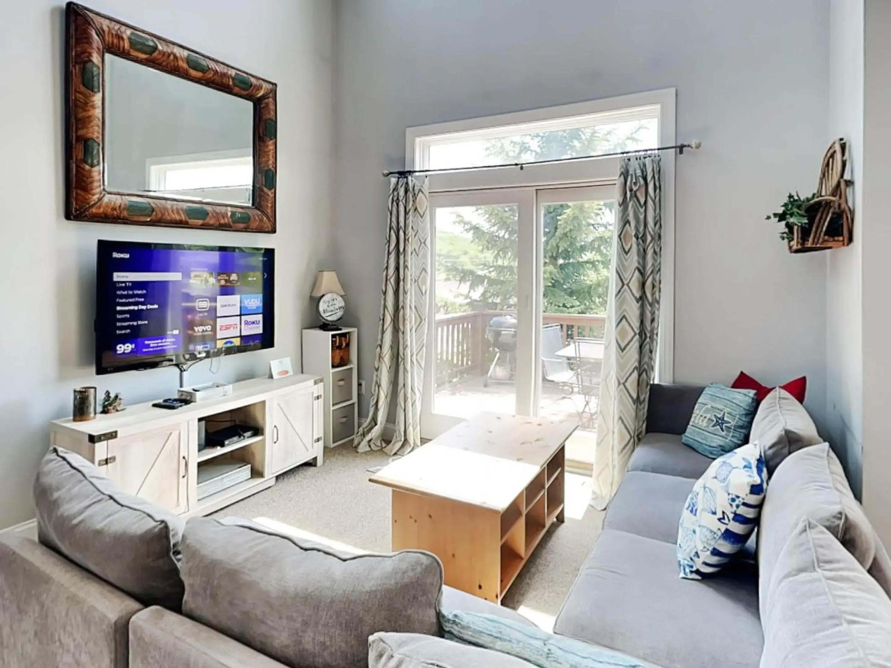 Its 5 OClock Somewhere Its 5 OClock Somewhere