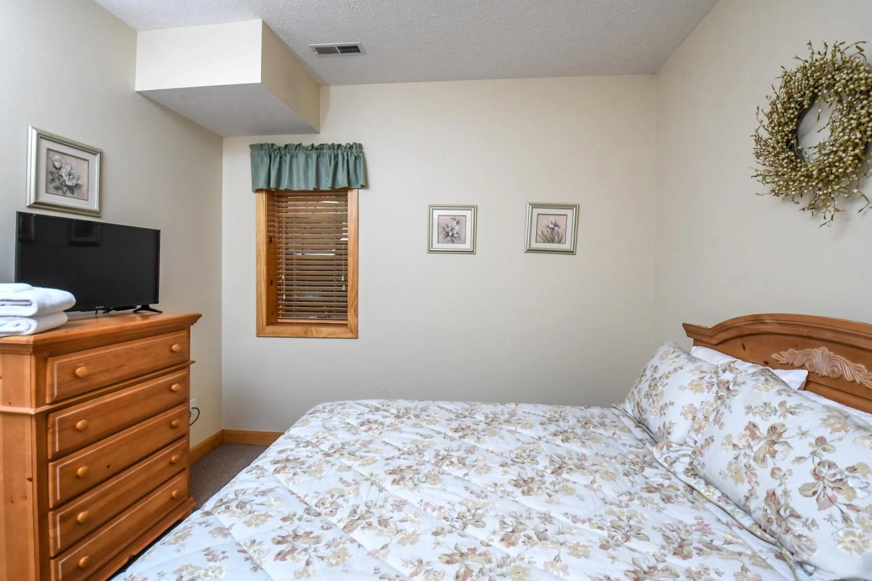 Bed in Rockledge Manor