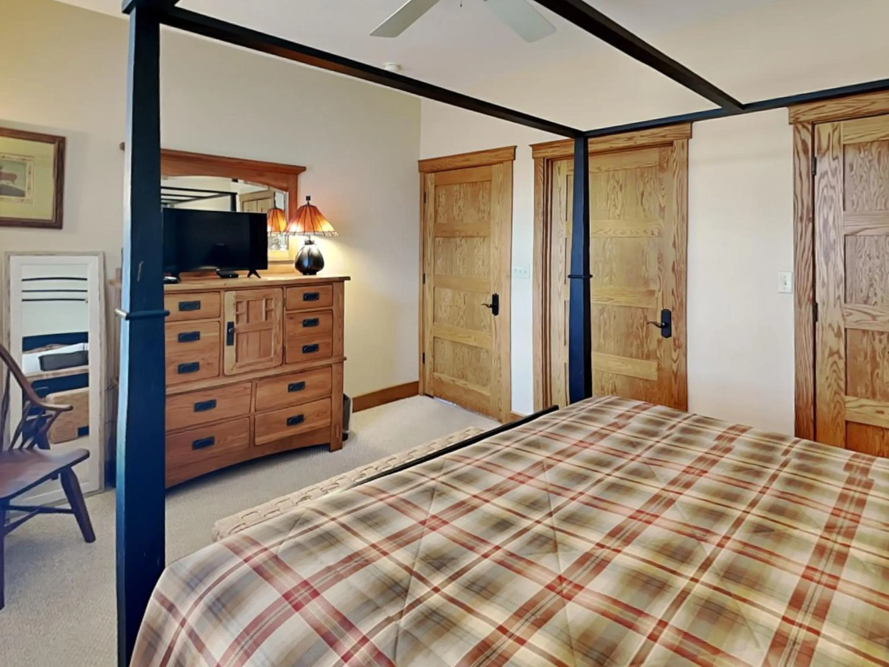 Bed in Some Kind of Wonderful