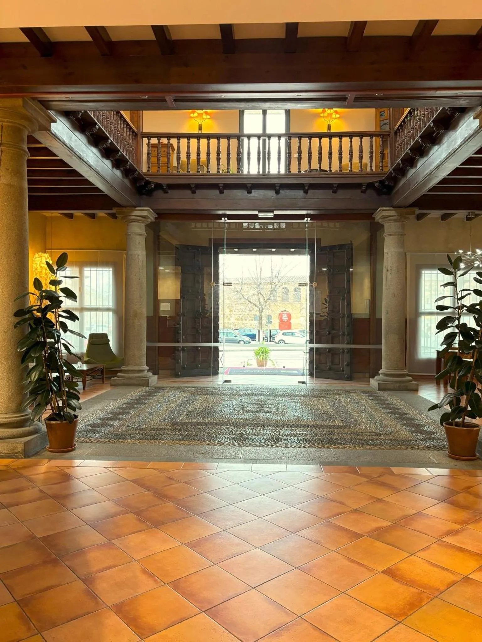 Lobby or reception in Sercotel Toledo Renacimiento