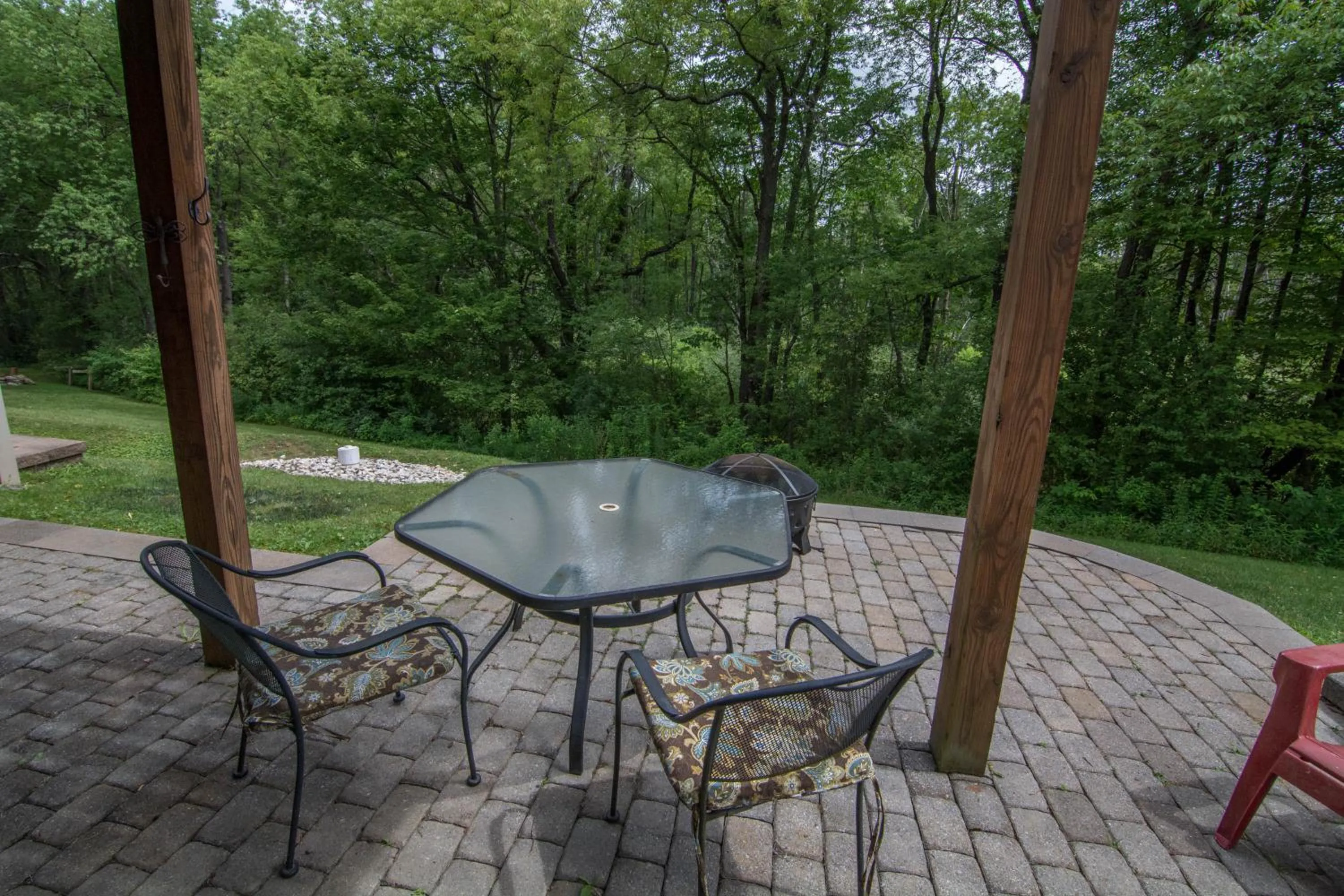 Property building in Marsh Run Cove