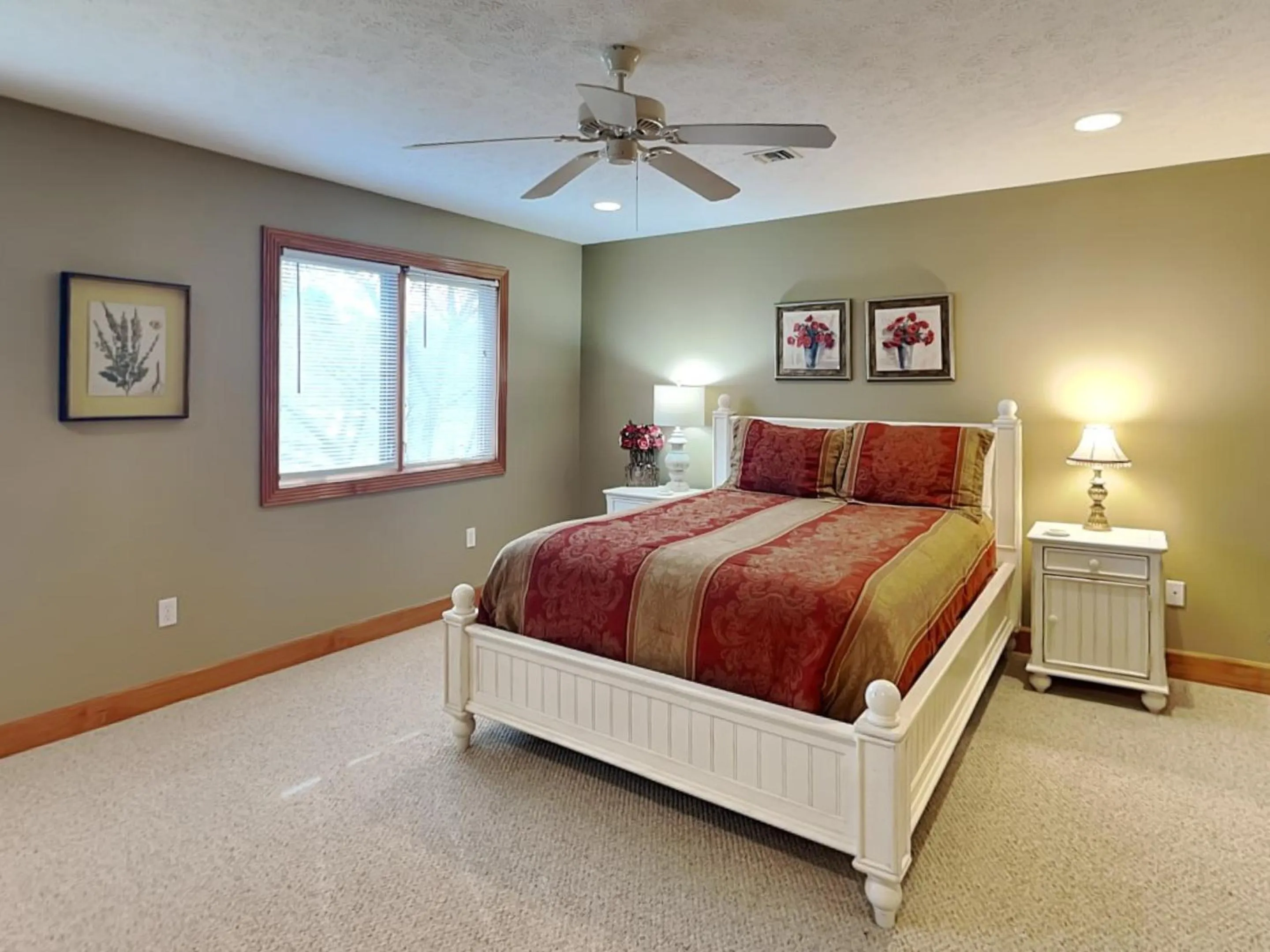 Bed in Marsh Run Cove