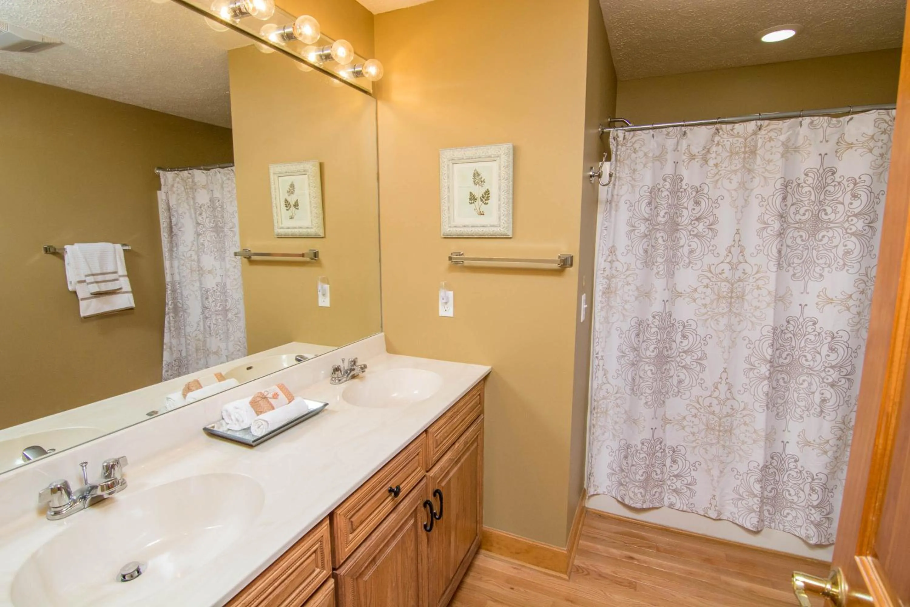 Property building in Marsh Run Cove