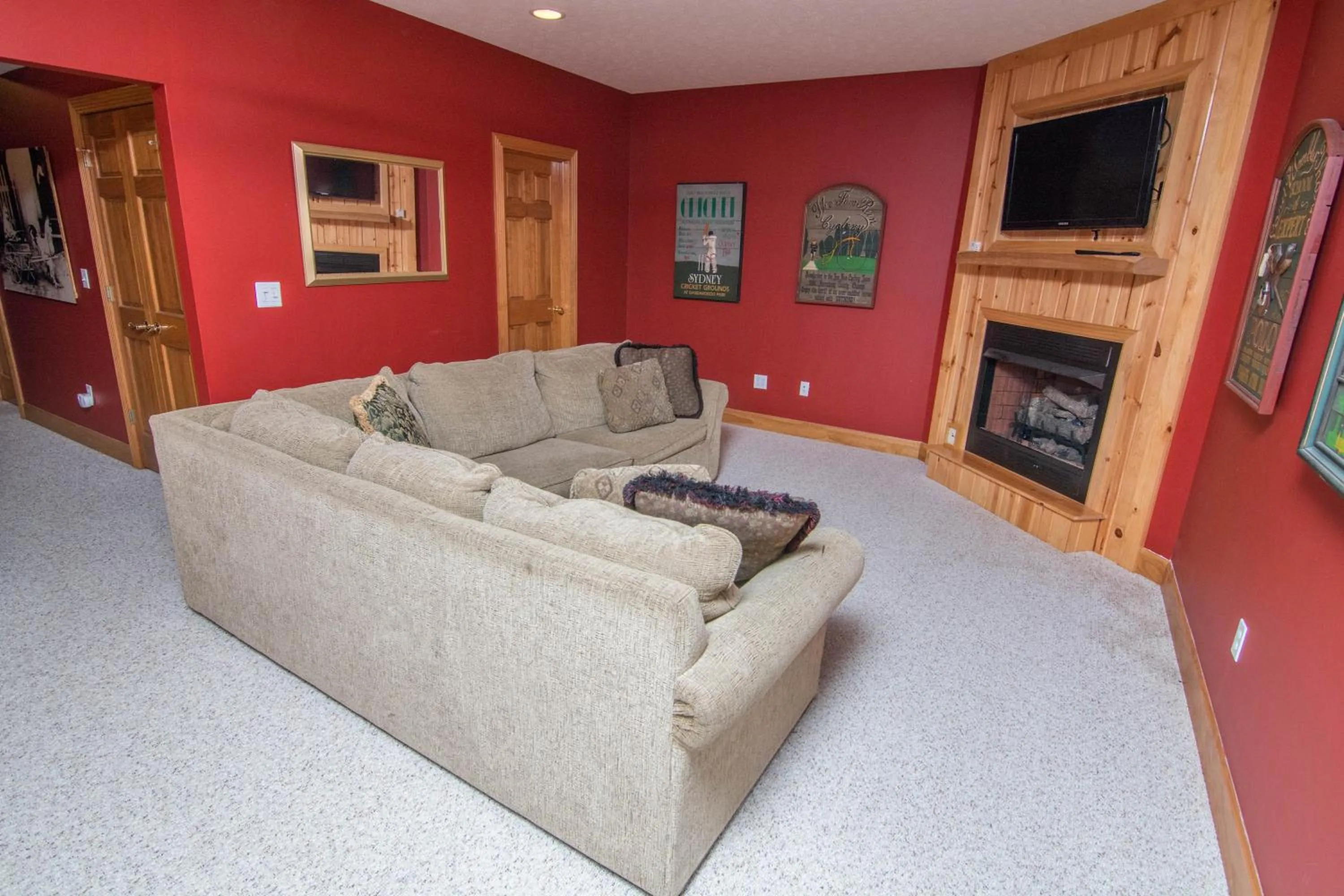 Property building in Marsh Run Cove