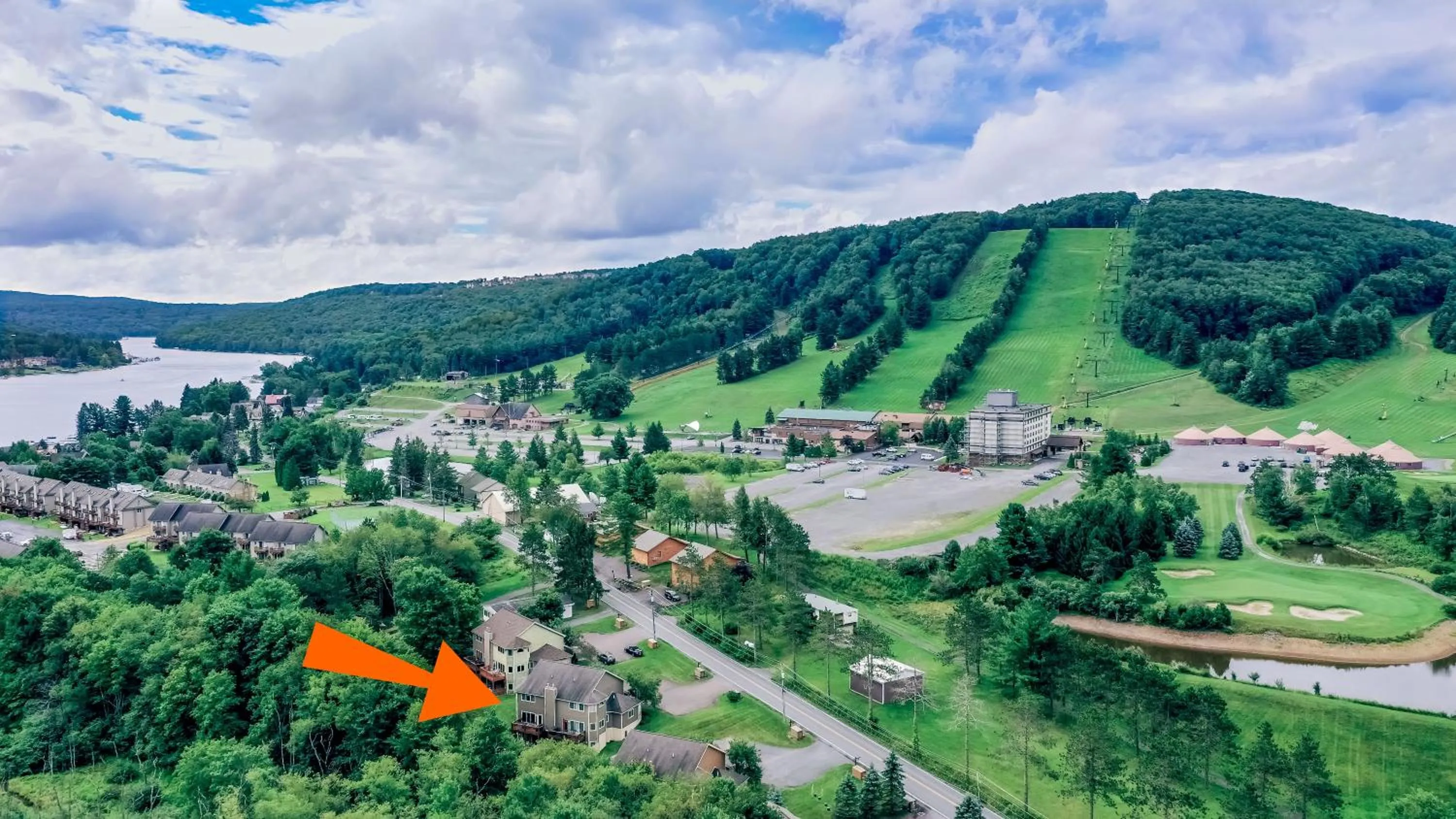 Property building in Marsh Run Cove