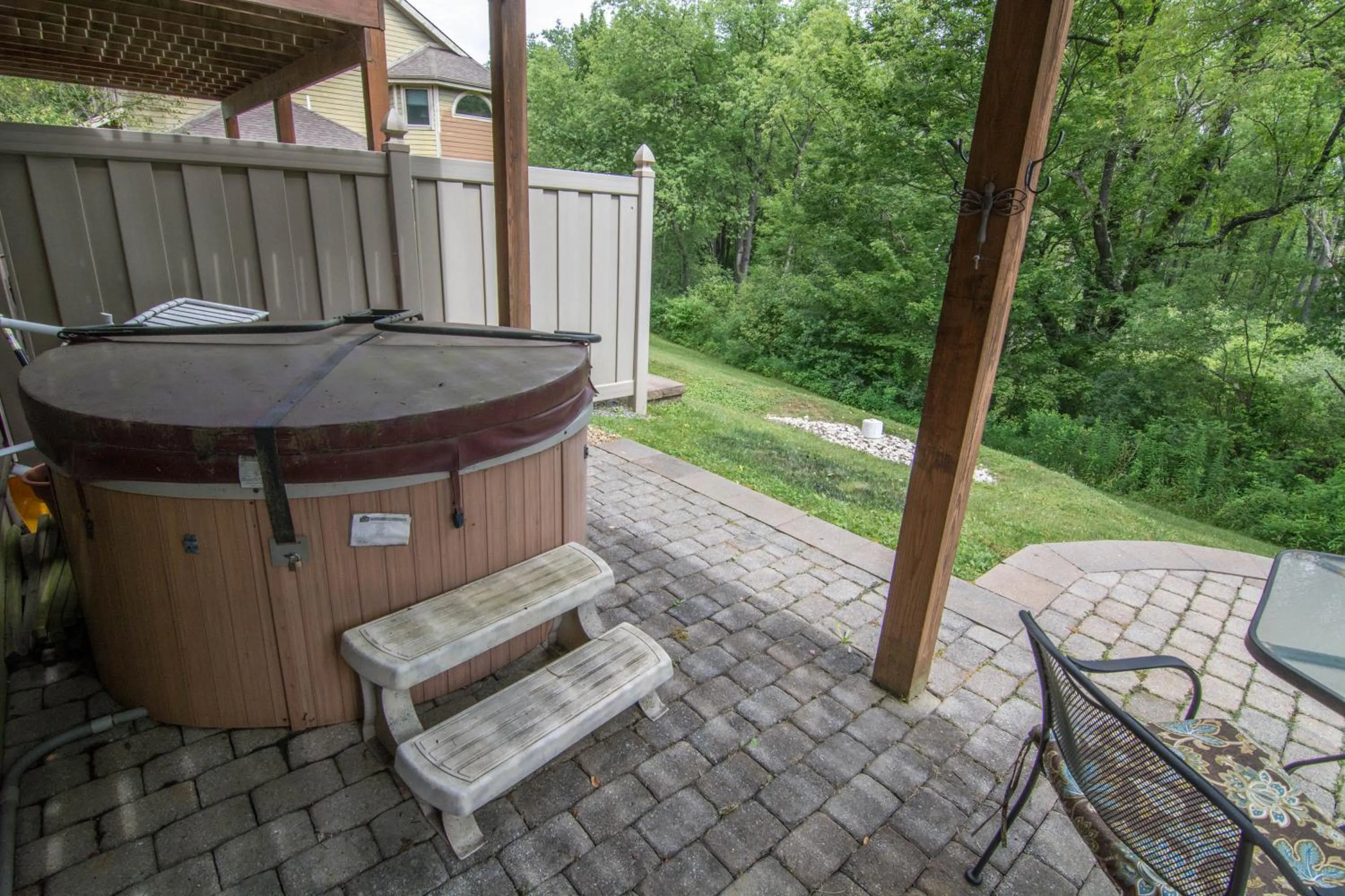 Property building in Marsh Run Cove