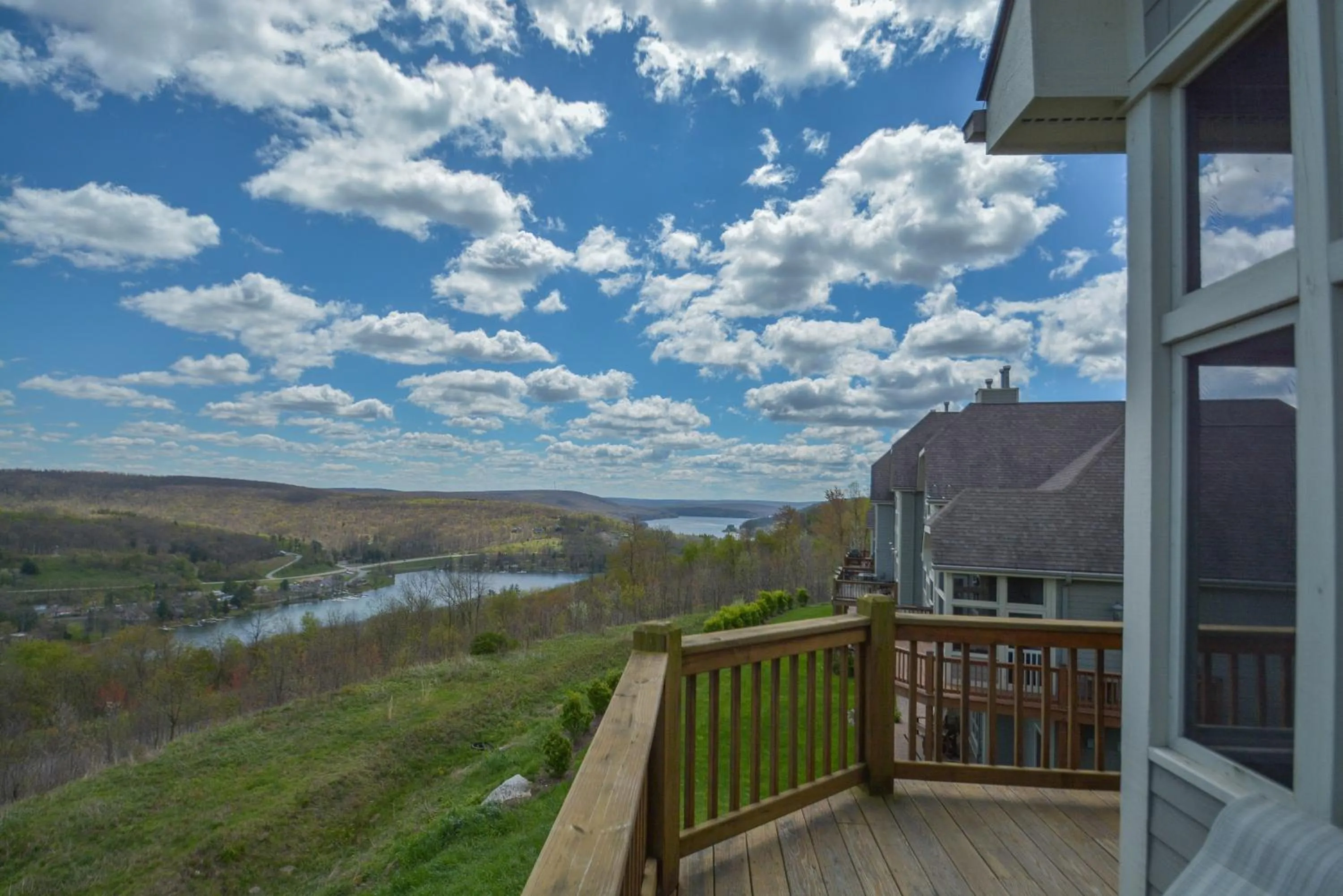 Property building in Vista Emmanuel