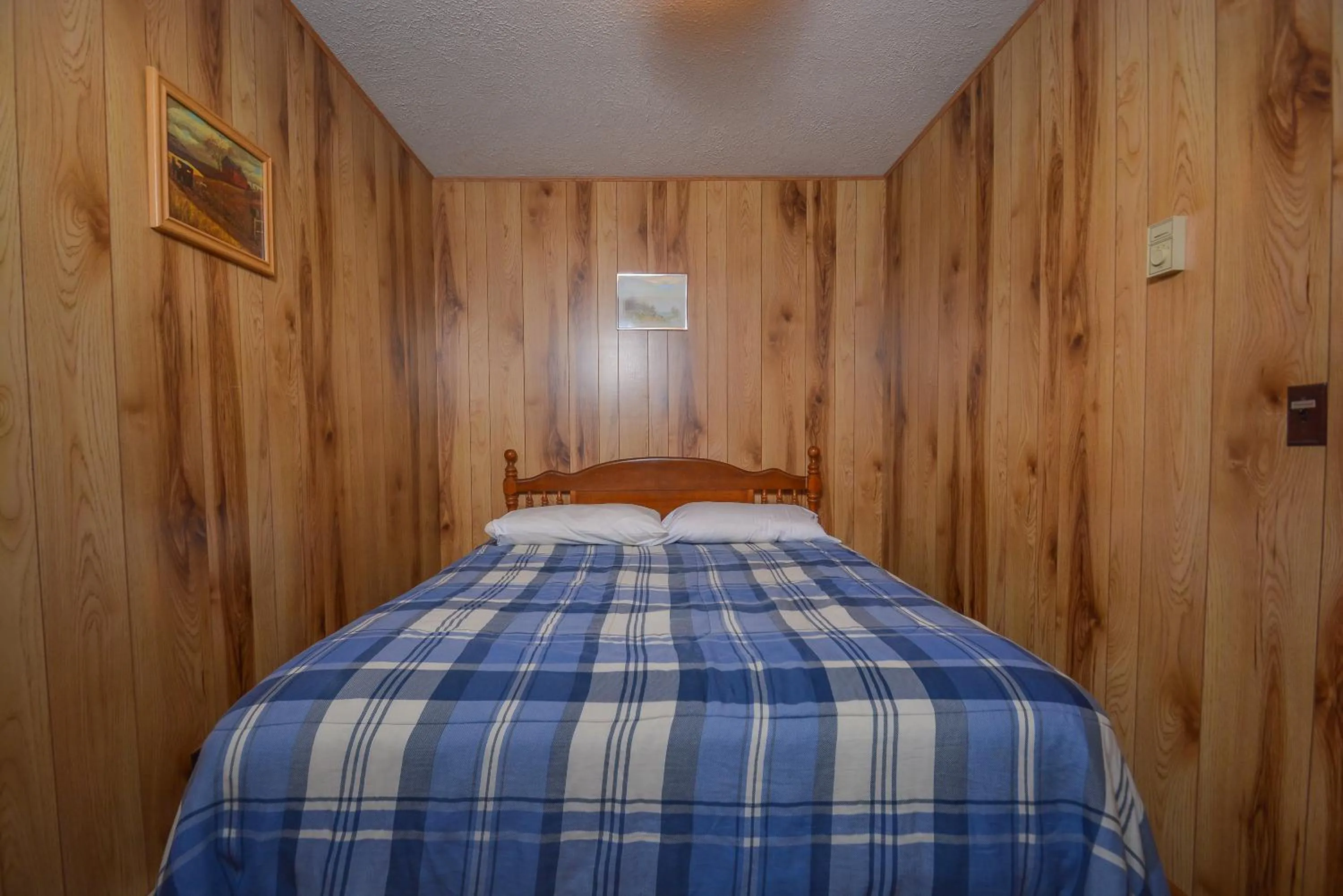 Bed in Mountain House
