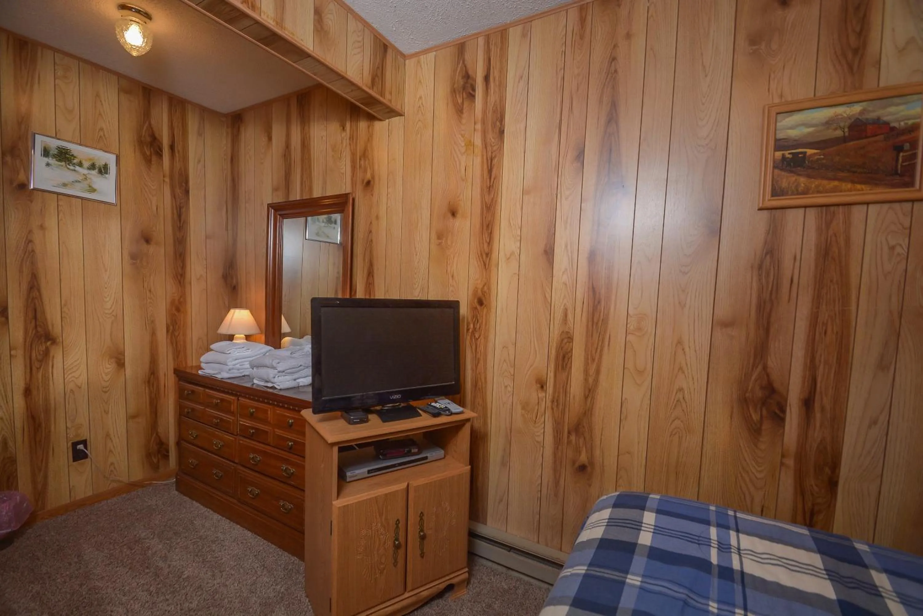 Bed in Mountain House