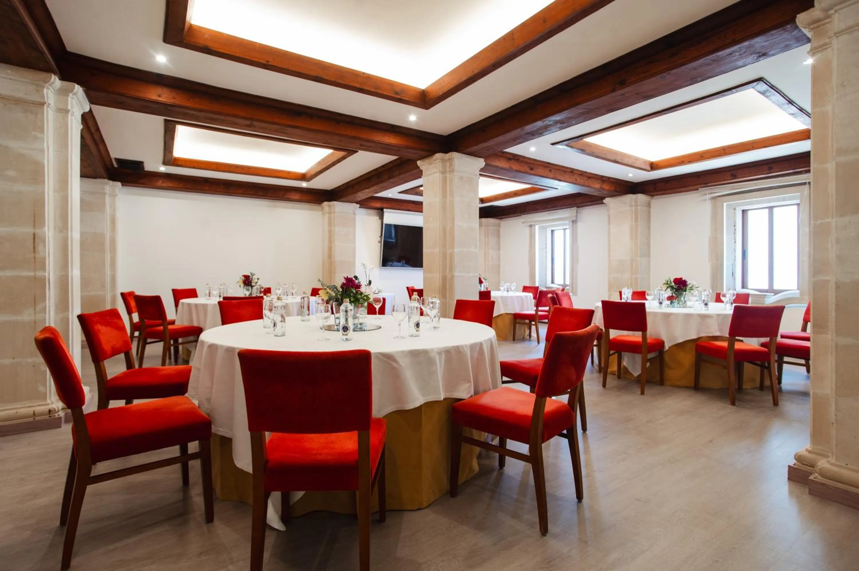 Banquet/Function facilities in Secrets Mallorca Villamil Resort & Spa - Adults Only (+18)