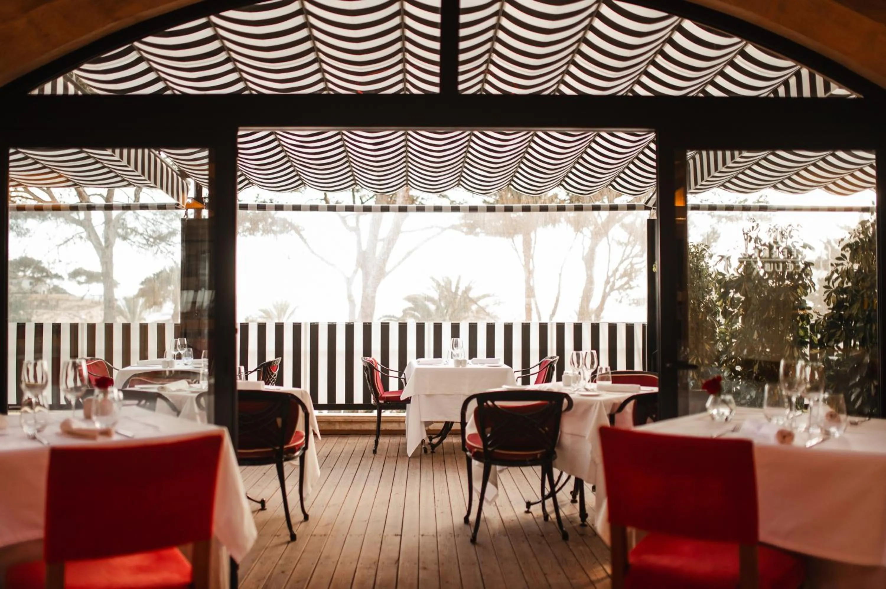 Restaurant/places to eat in Secrets Mallorca Villamil Resort & Spa - Adults Only (+18)