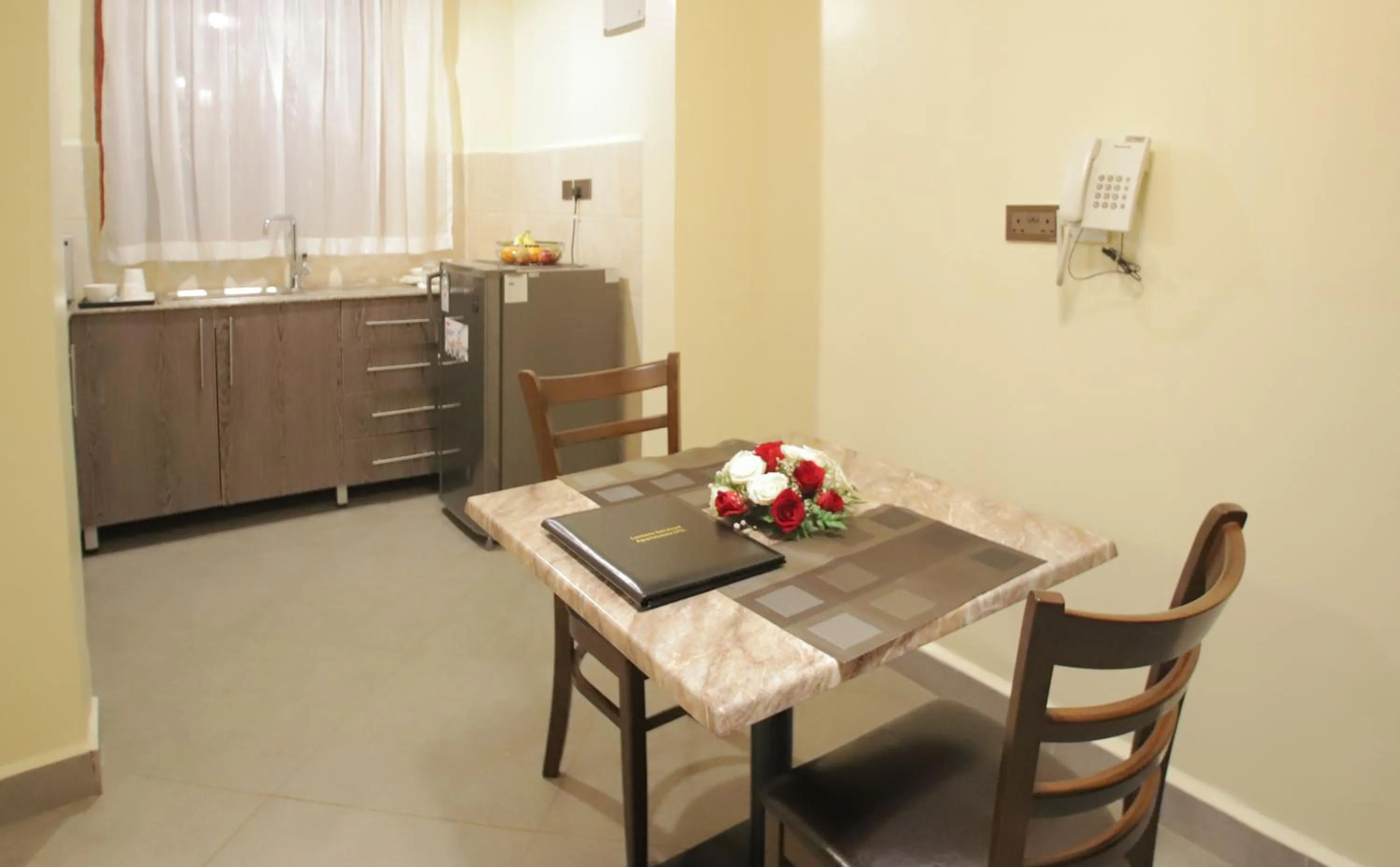 Kitchen or kitchenette in Lantern Serviced Apartments