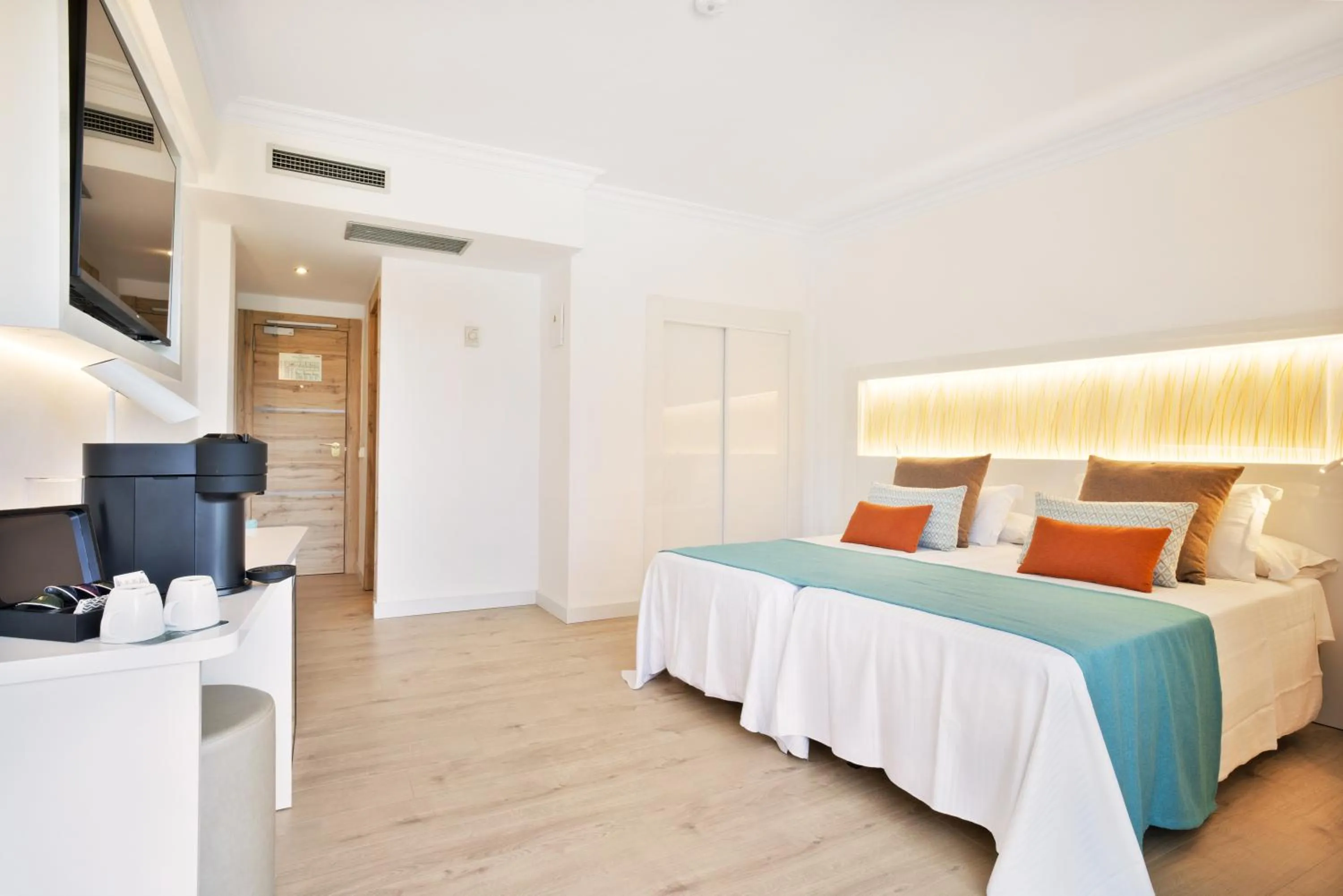 Bed in Hotel Ipanema Beach