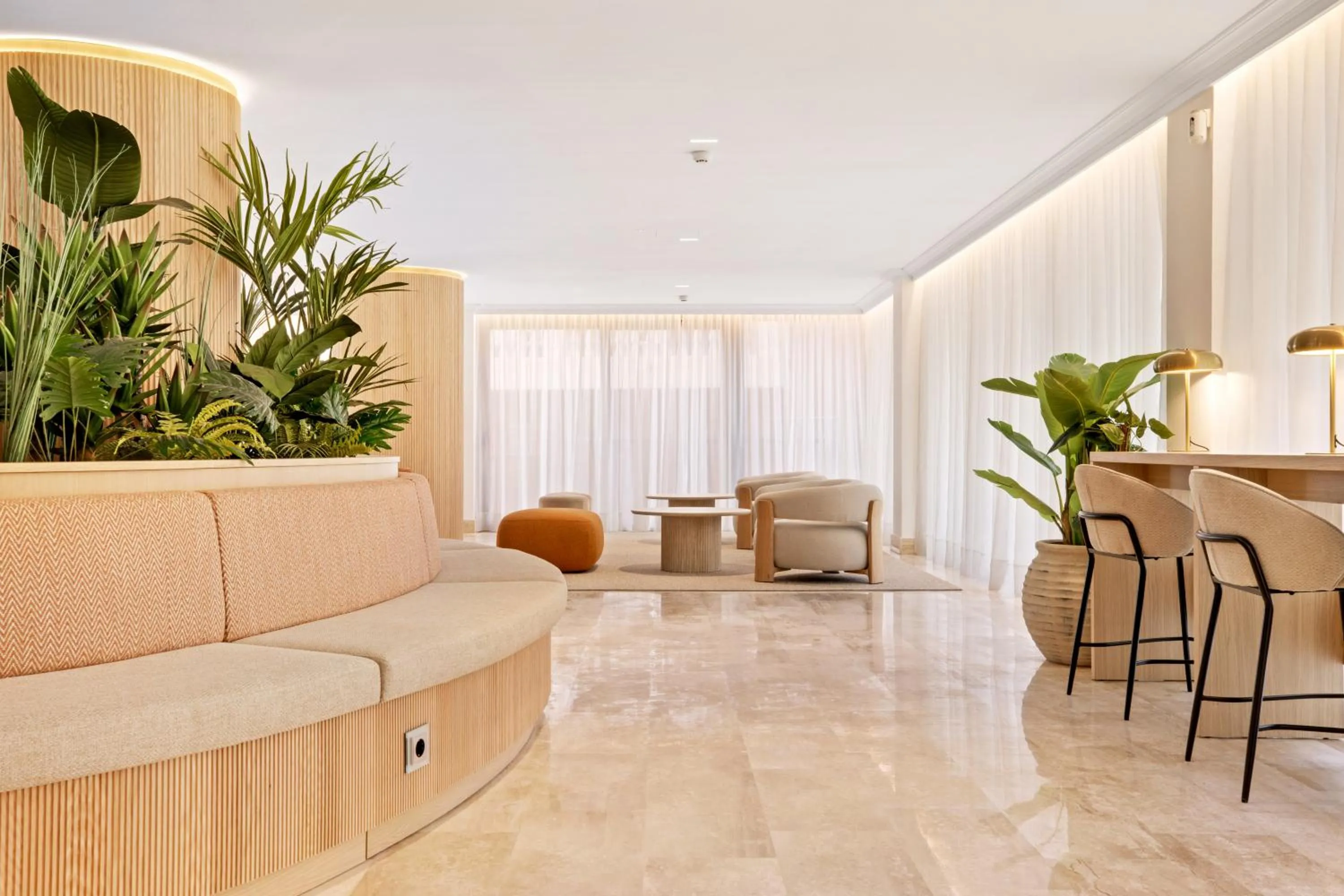 Seating area in Hotel Ipanema Beach