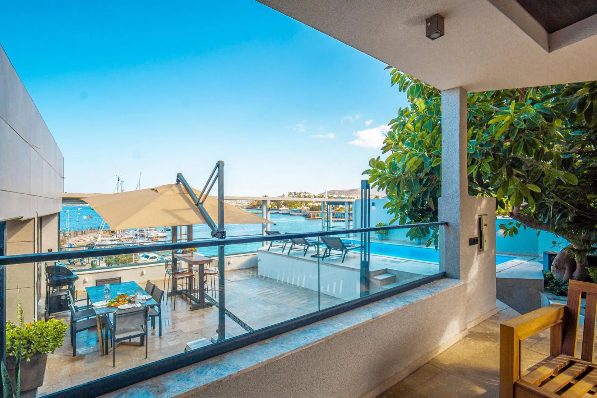 Property building in Çimentepe Residence Deluxe