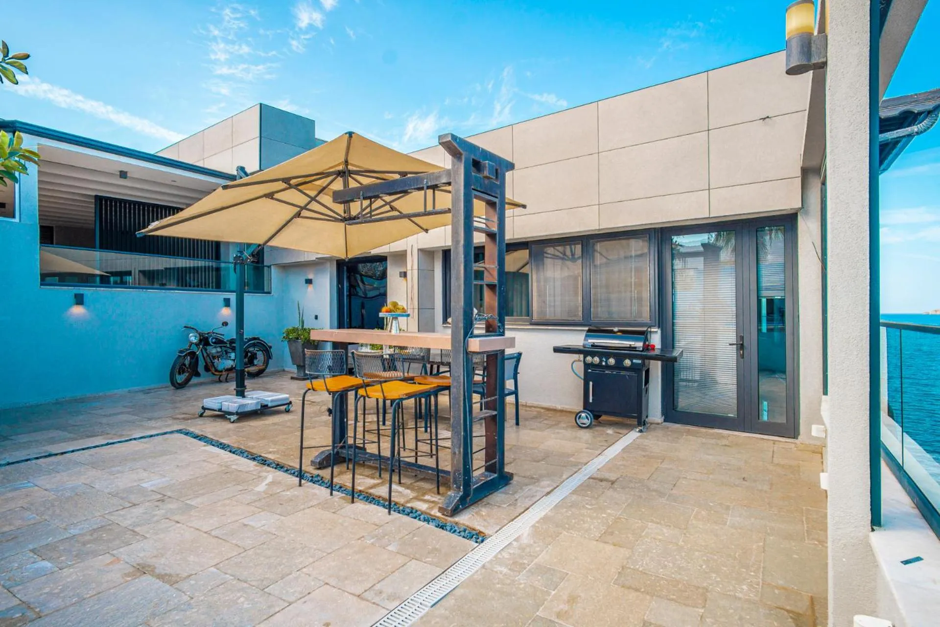 Property building in Çimentepe Residence Deluxe