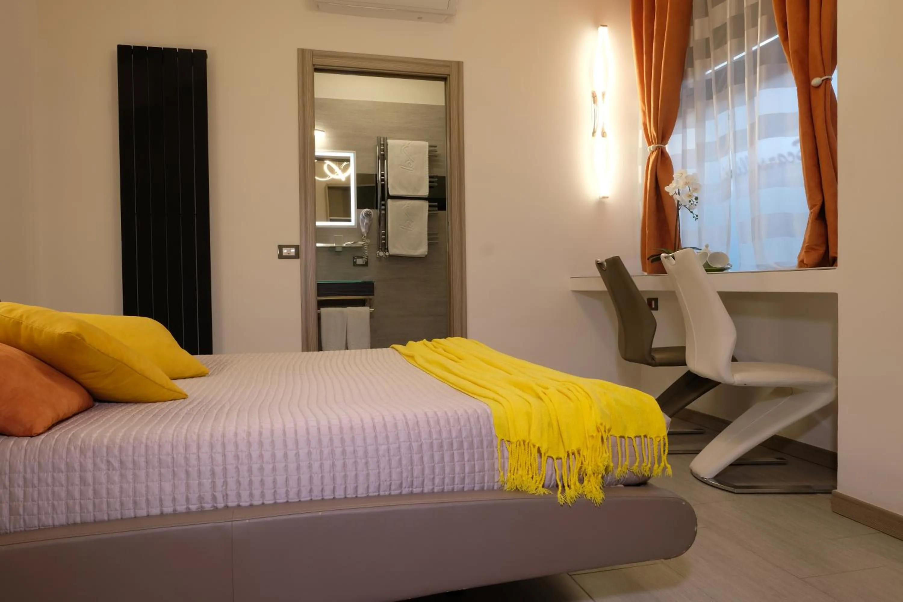 Photo of the whole room, Bed in LeNotti Verona