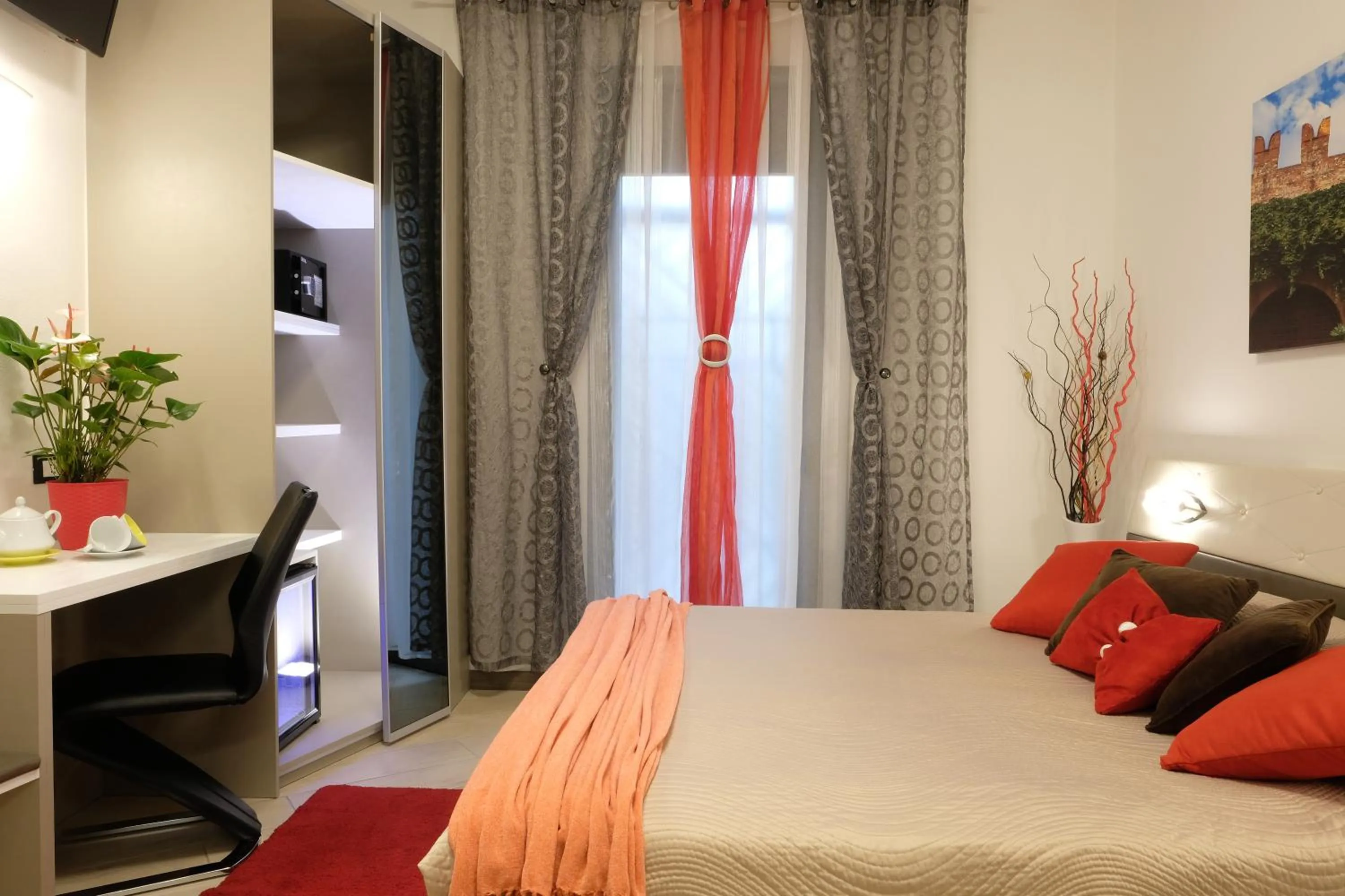 Photo of the whole room, Bed in LeNotti Verona